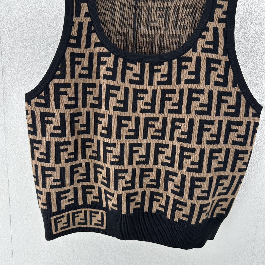 BAGSAAA F**di FF MOTIF SHORT TANK TOP