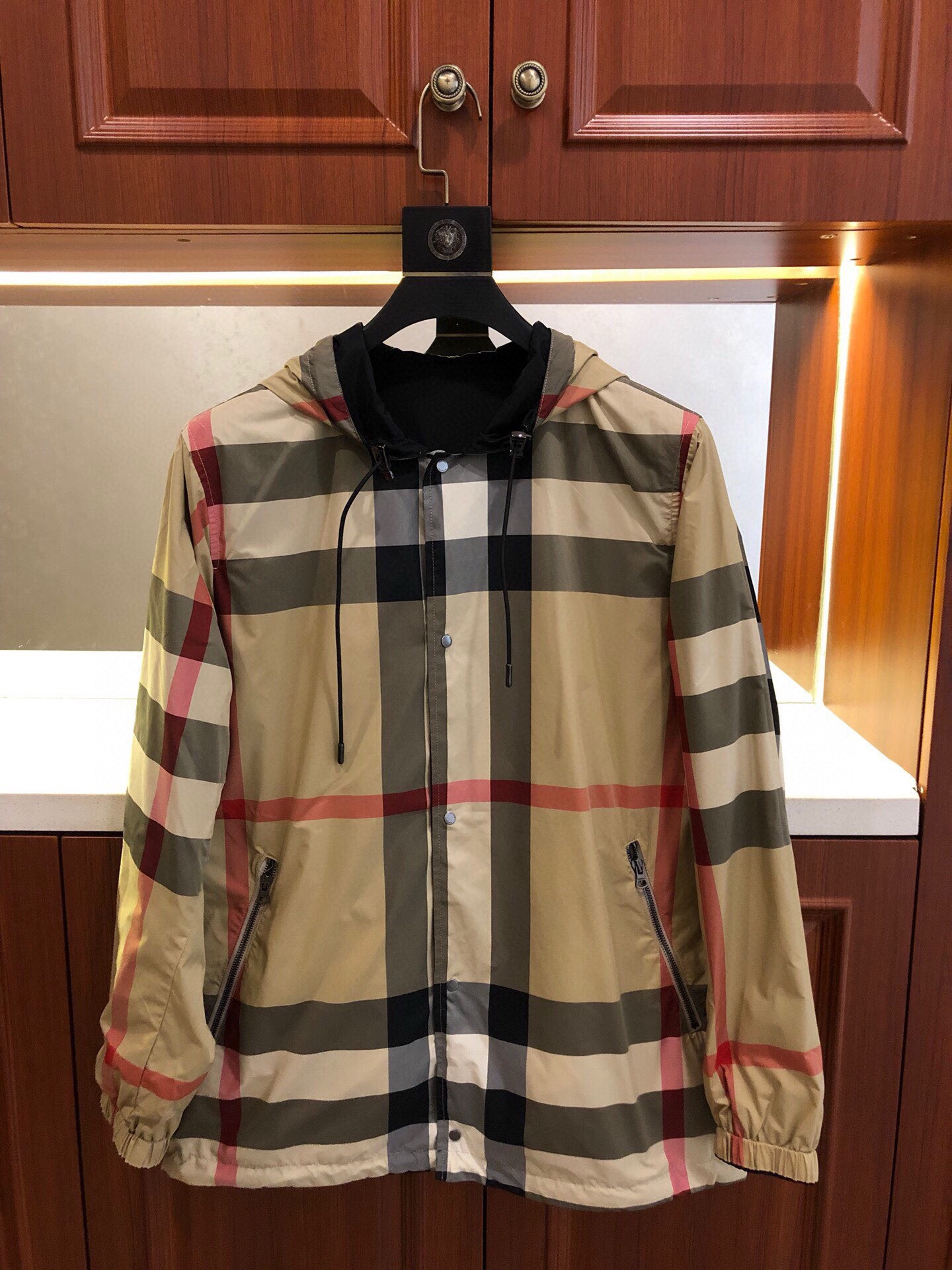 Bagsaaa Bv*b*rry Reversible Jacket 