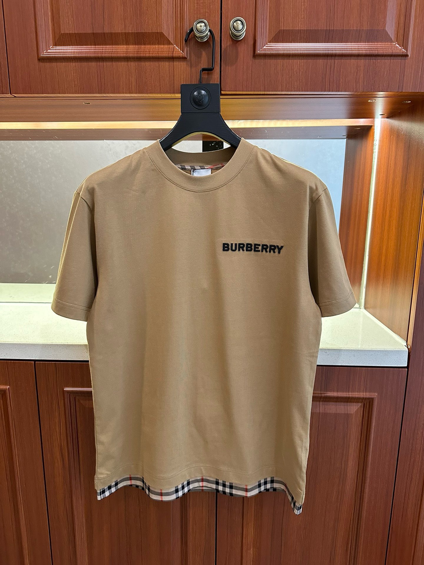 Bagsaaa Bv*b*rry Brown T-Shirt