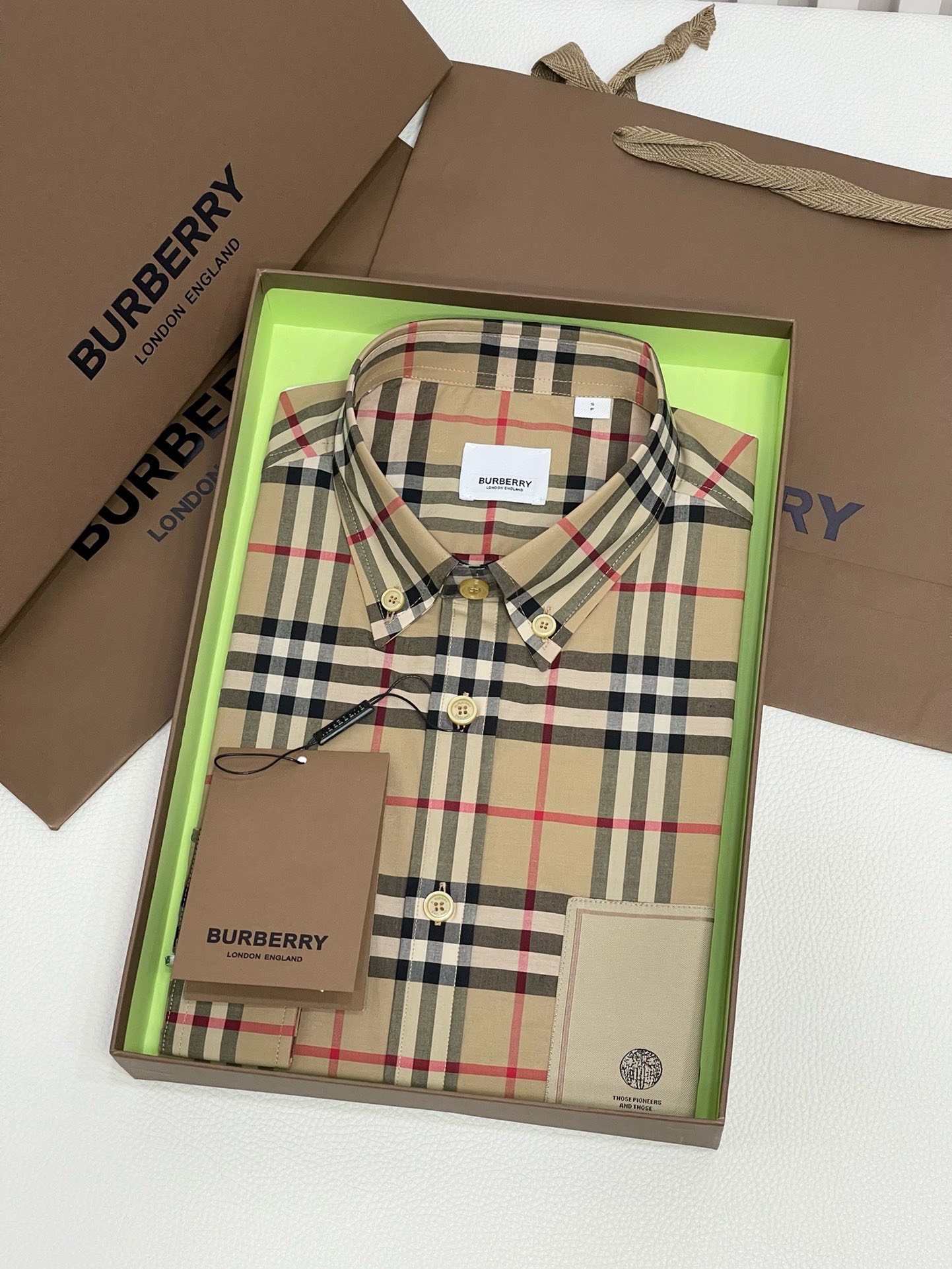 Bagsaaa Bv*b*rry Vintage Check cotton poplin shirt