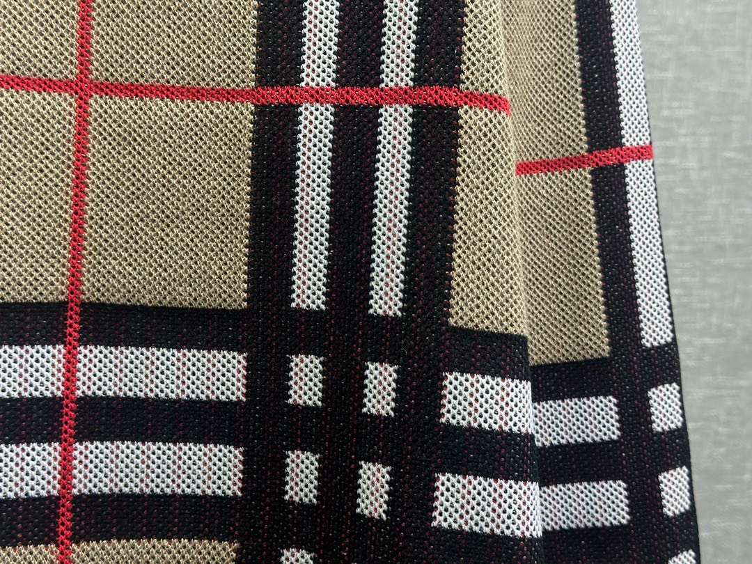 Bagsaaa Burrberry Check Cotton Blend Sweater