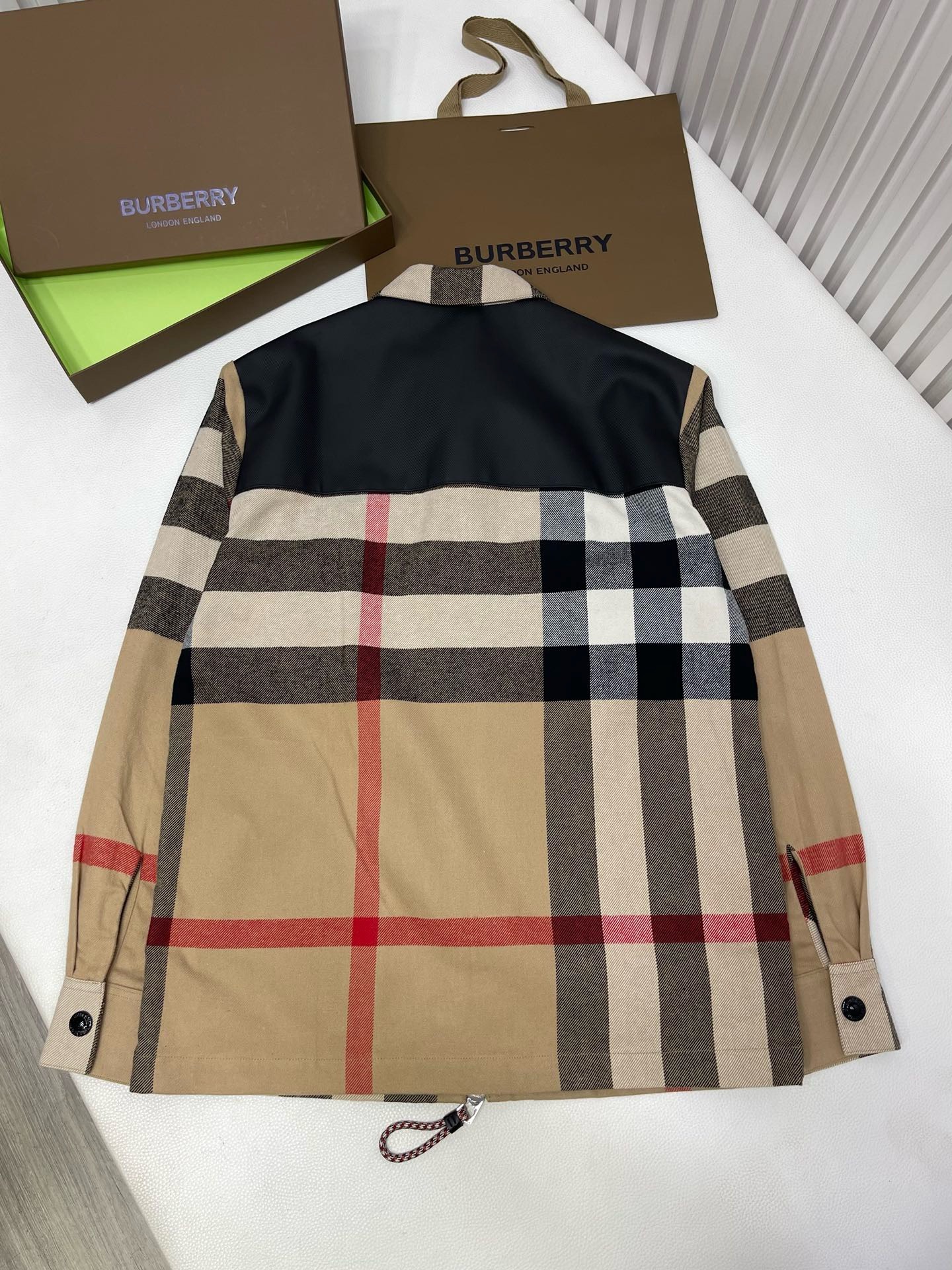 Bagsaaa Burrberry contrast panel check shirt