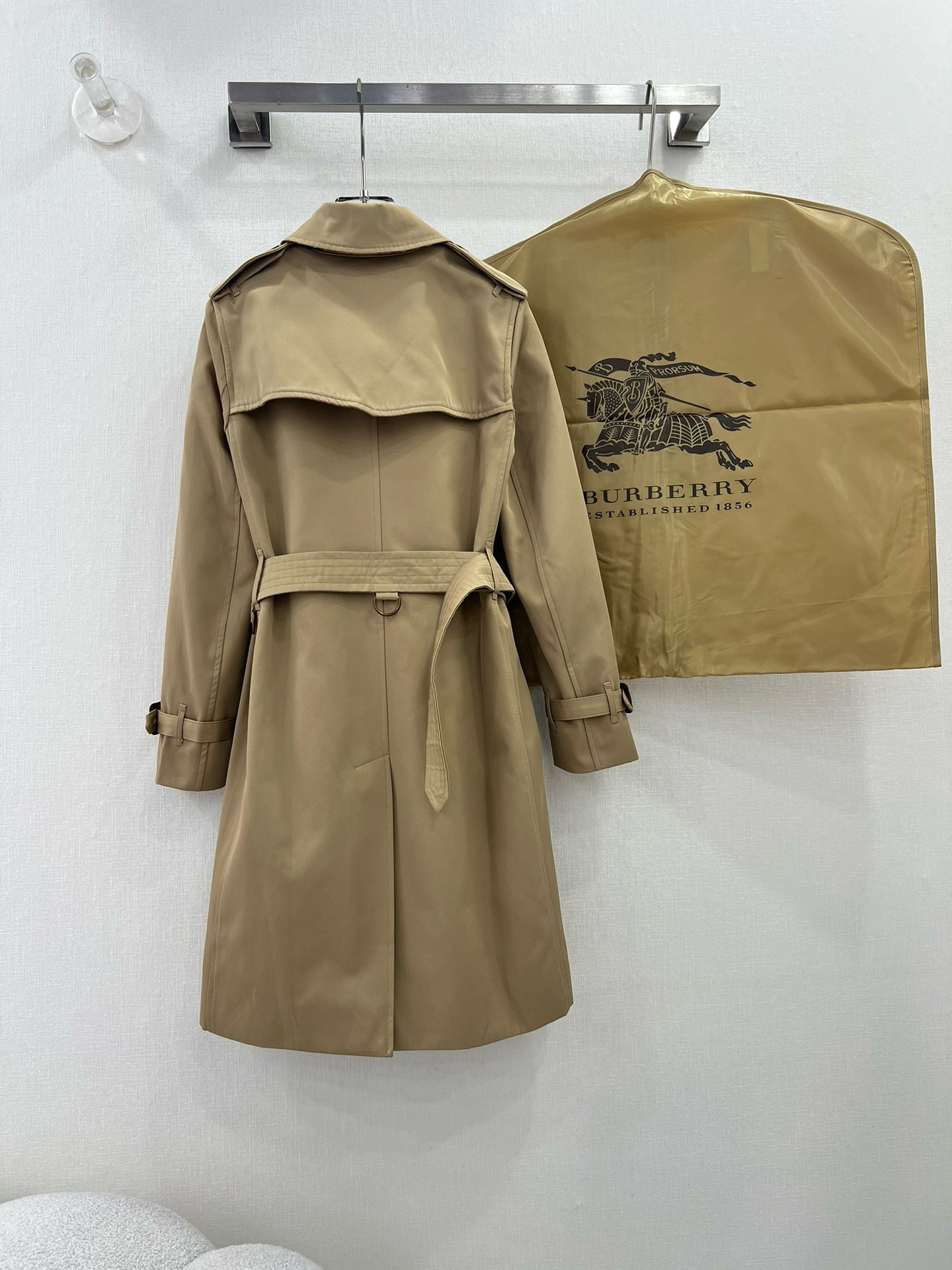 Bagsaaa Bv*b*rry Short Kensington Heritage Trench Coat