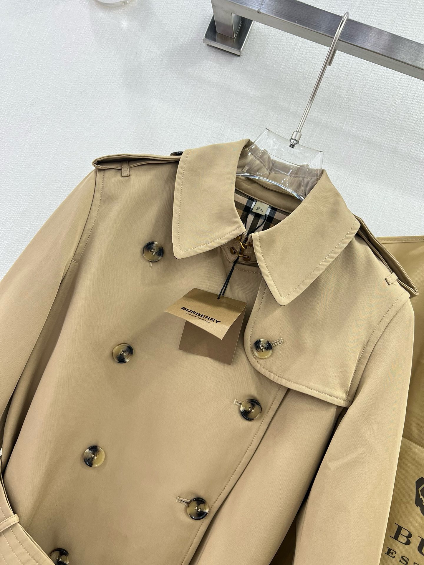 Bagsaaa Bv*b*rry Short Kensington Heritage Trench Coat
