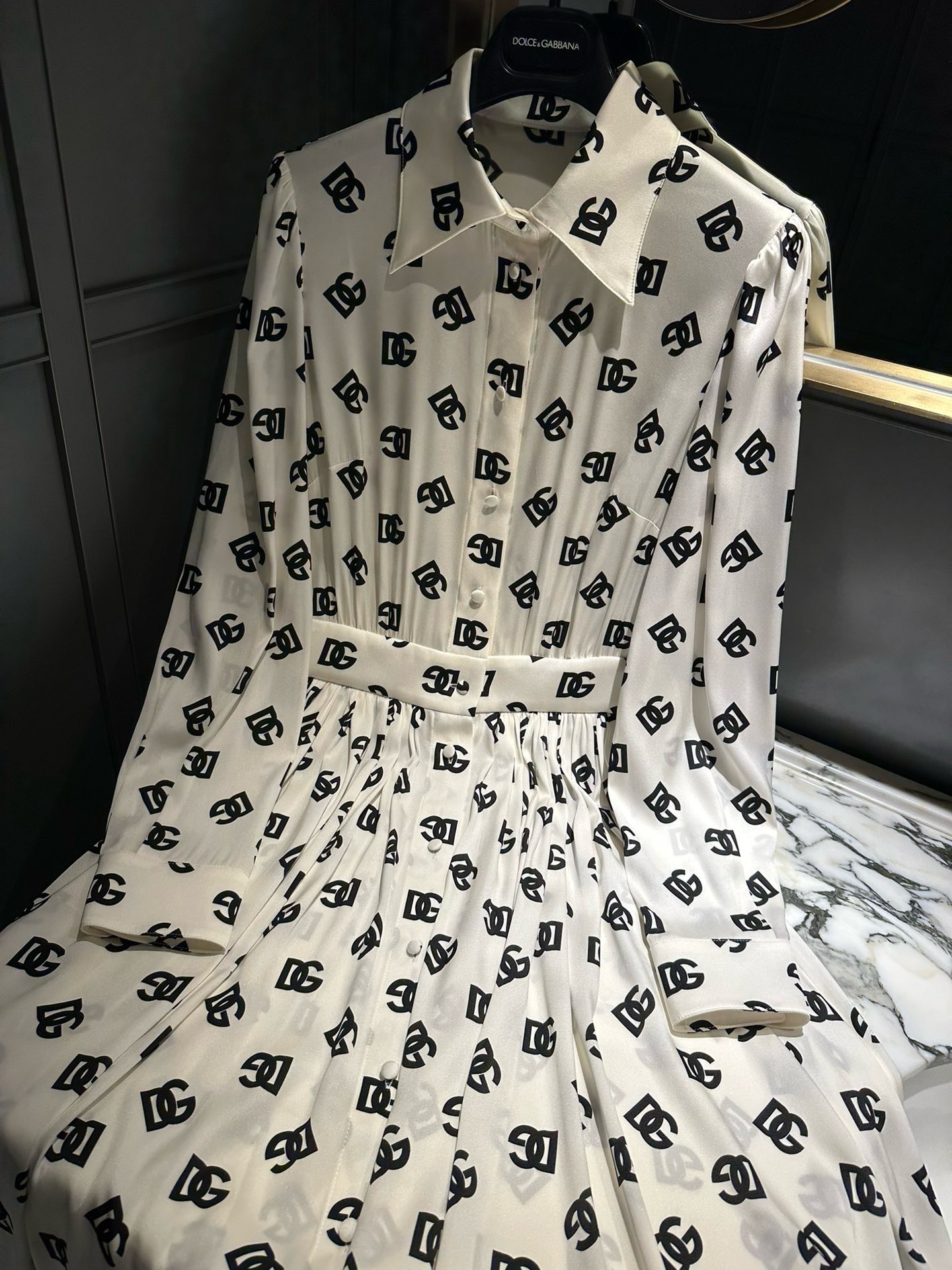 Bagsaaa Dolce & Gabbana Allover DG Printed Midi Dress