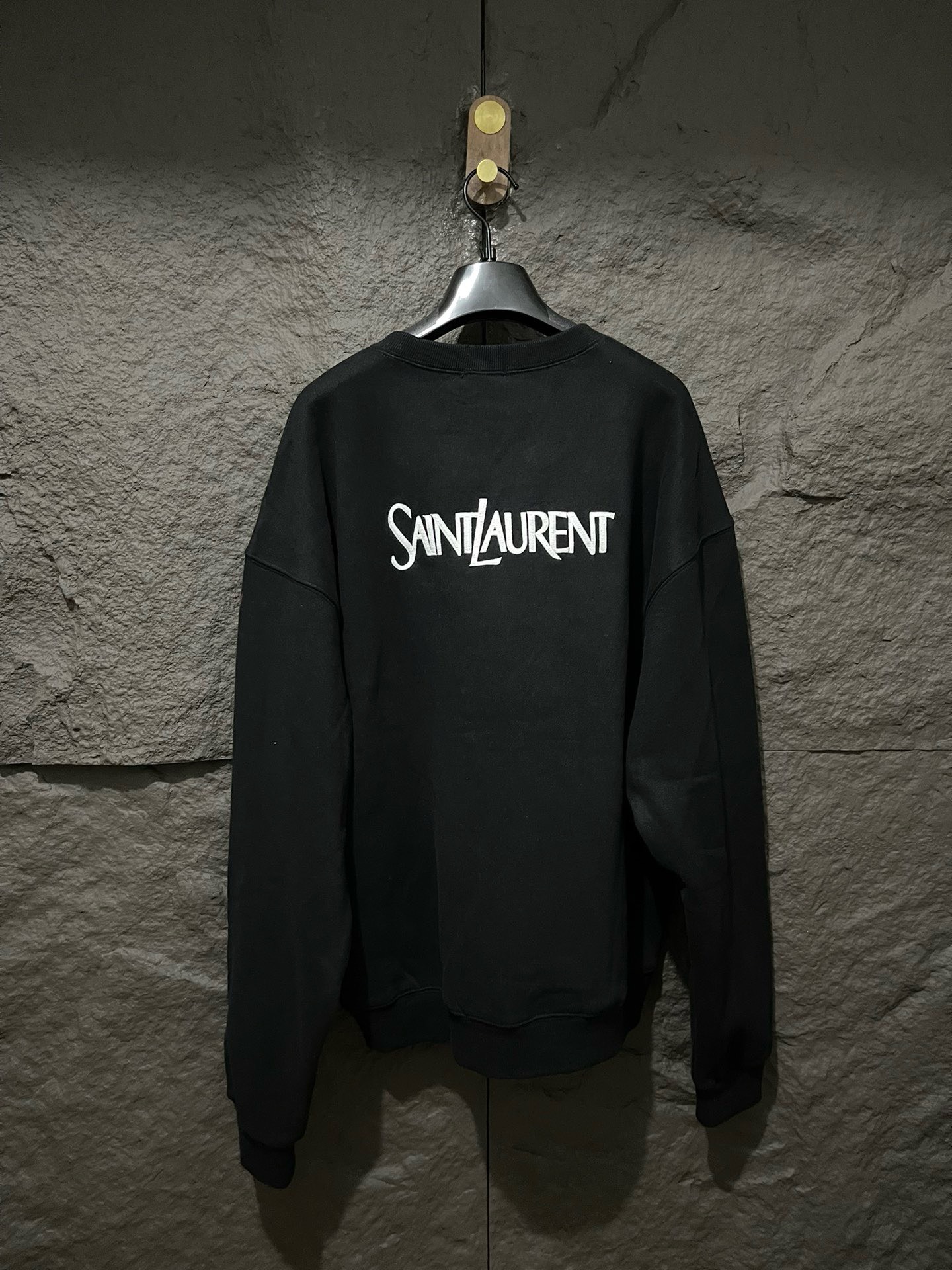 Bagsaaa Y51 Black Sweater
