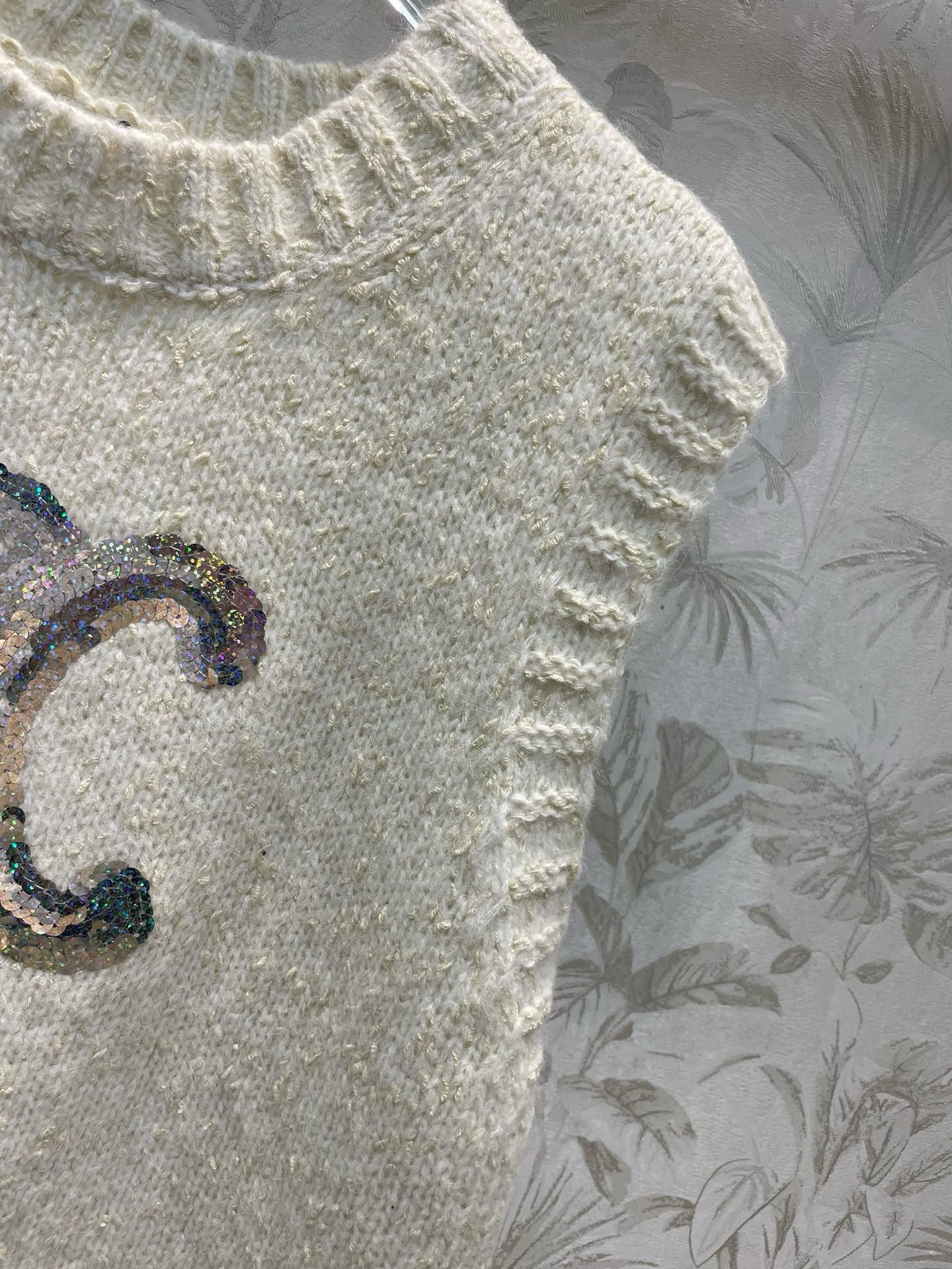 Bagsaaa Ce1i*e Triomphe Logo Sleeveless Sweater