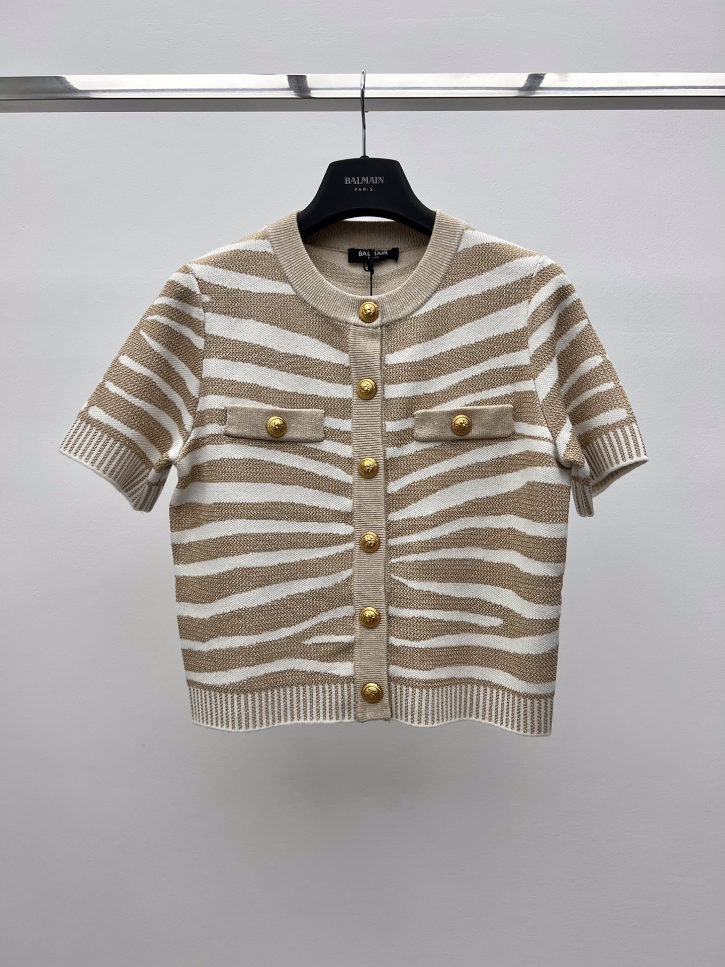 Basgaaa Balmain Button-embellished Metallic Ribbed-knit Beige Set