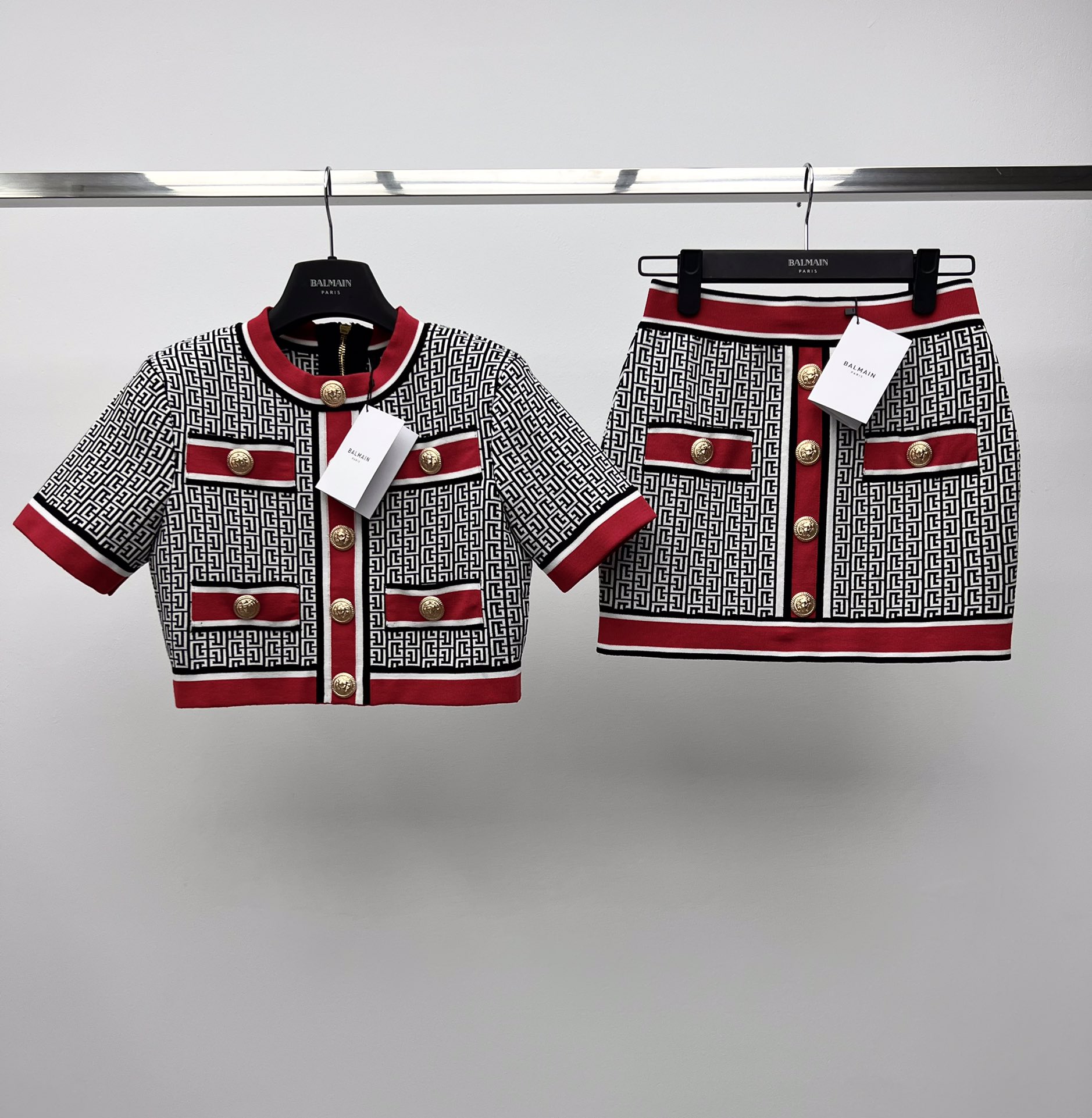 BAGSAAA BALMAIN KNIT SET IN MULTICOLOR
