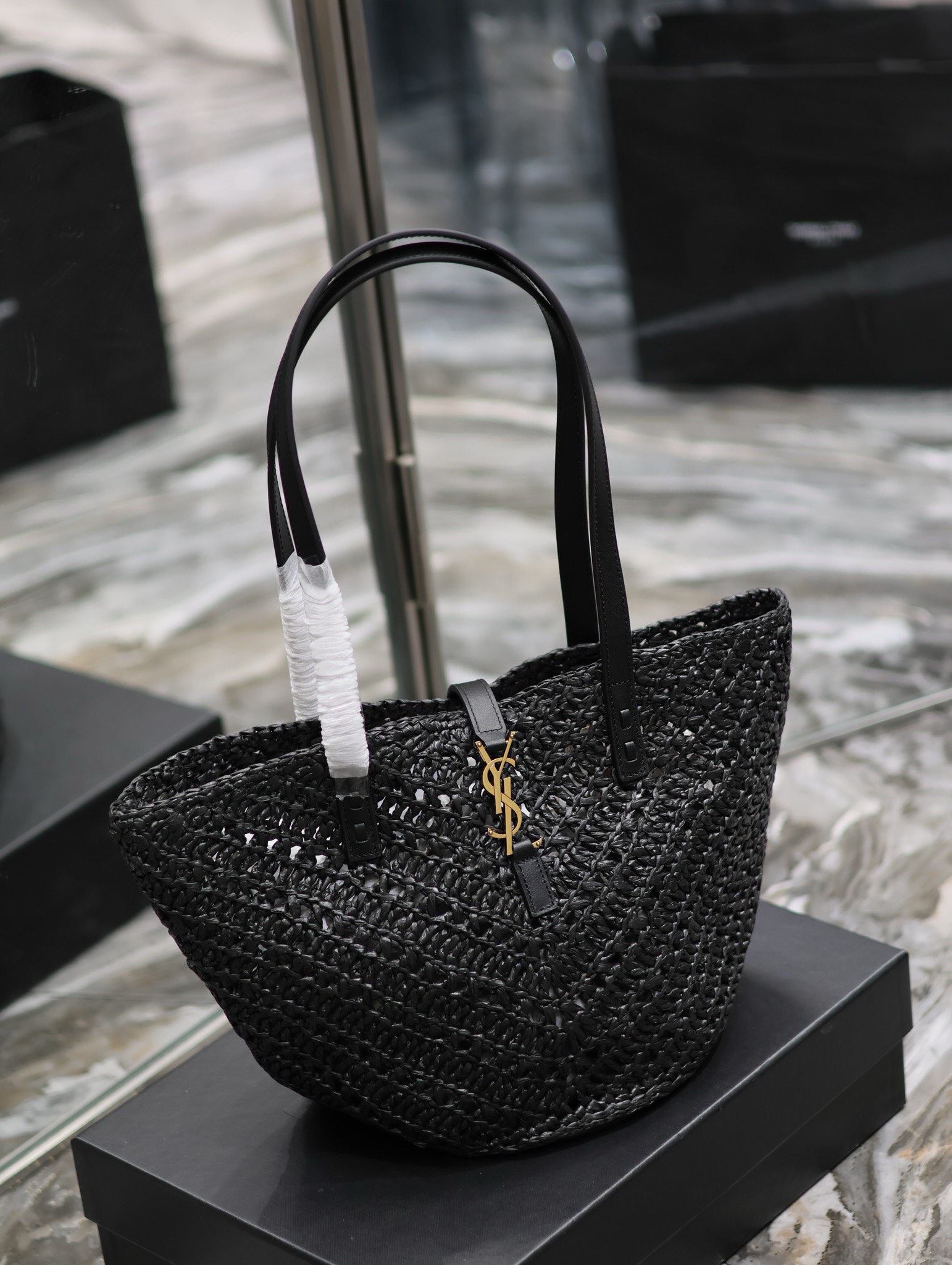 Bagsaaa Y51 Panier Black Tote - 39x20x21cm