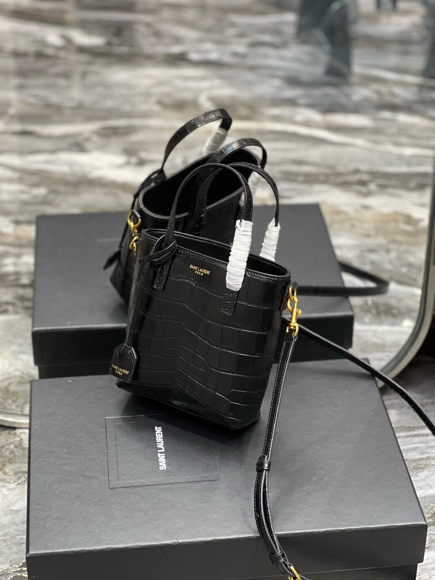 BAGSAAA Y51 SHOPPING N/S LEATHER TOTE BAG - 18X17X8CM