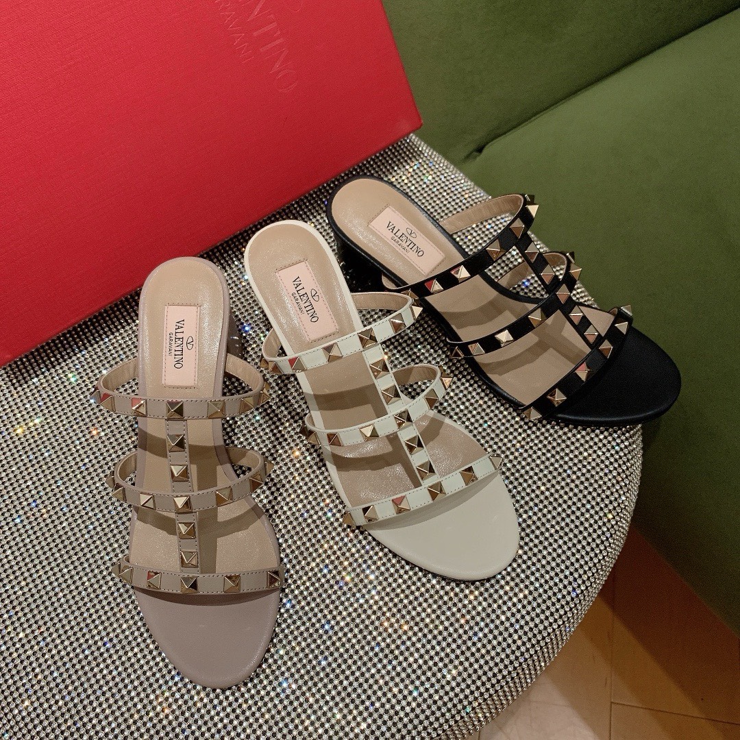 Bagsaaa Va1e*ntin0 Rockstud Caged 60mm Slide Sandals