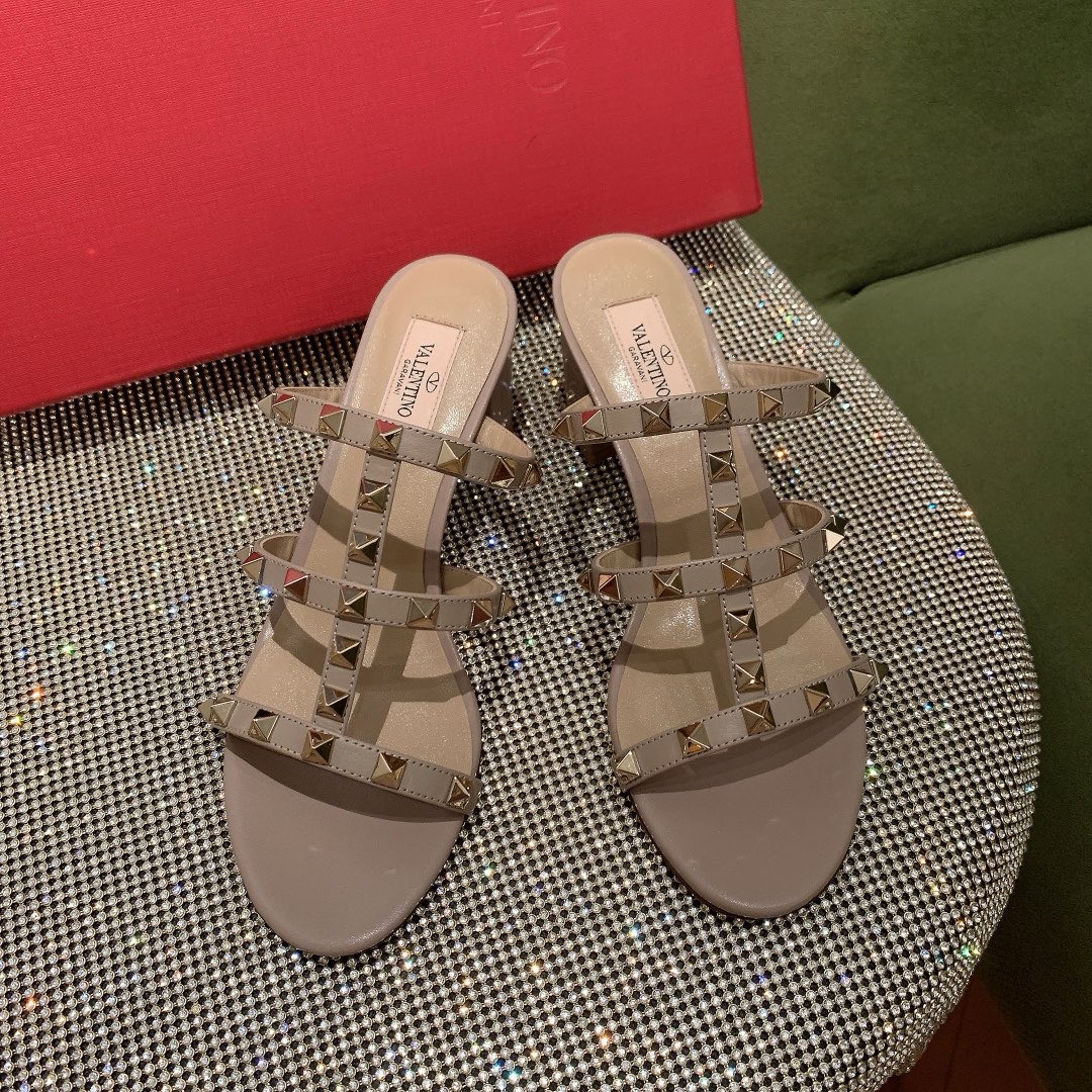 Bagsaaa Va1e*ntin0 Rockstud Caged 60mm Slide Sandals