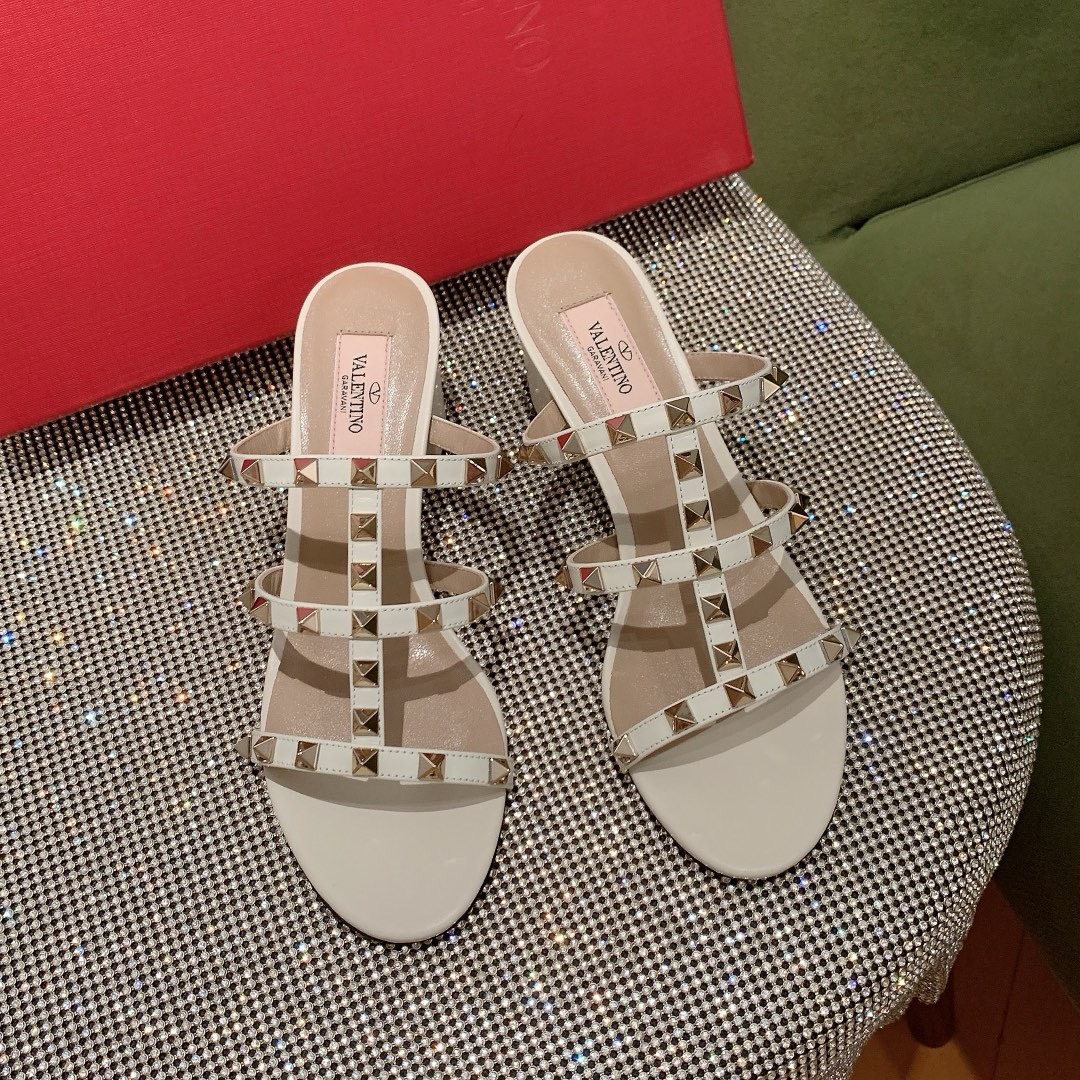 Bagsaaa Va1e*ntin0 Rockstud Caged 60mm Slide Sandals
