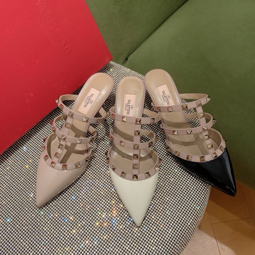 Bagsaaa Va1e*ntin0 GARAVANI Rockstud mules