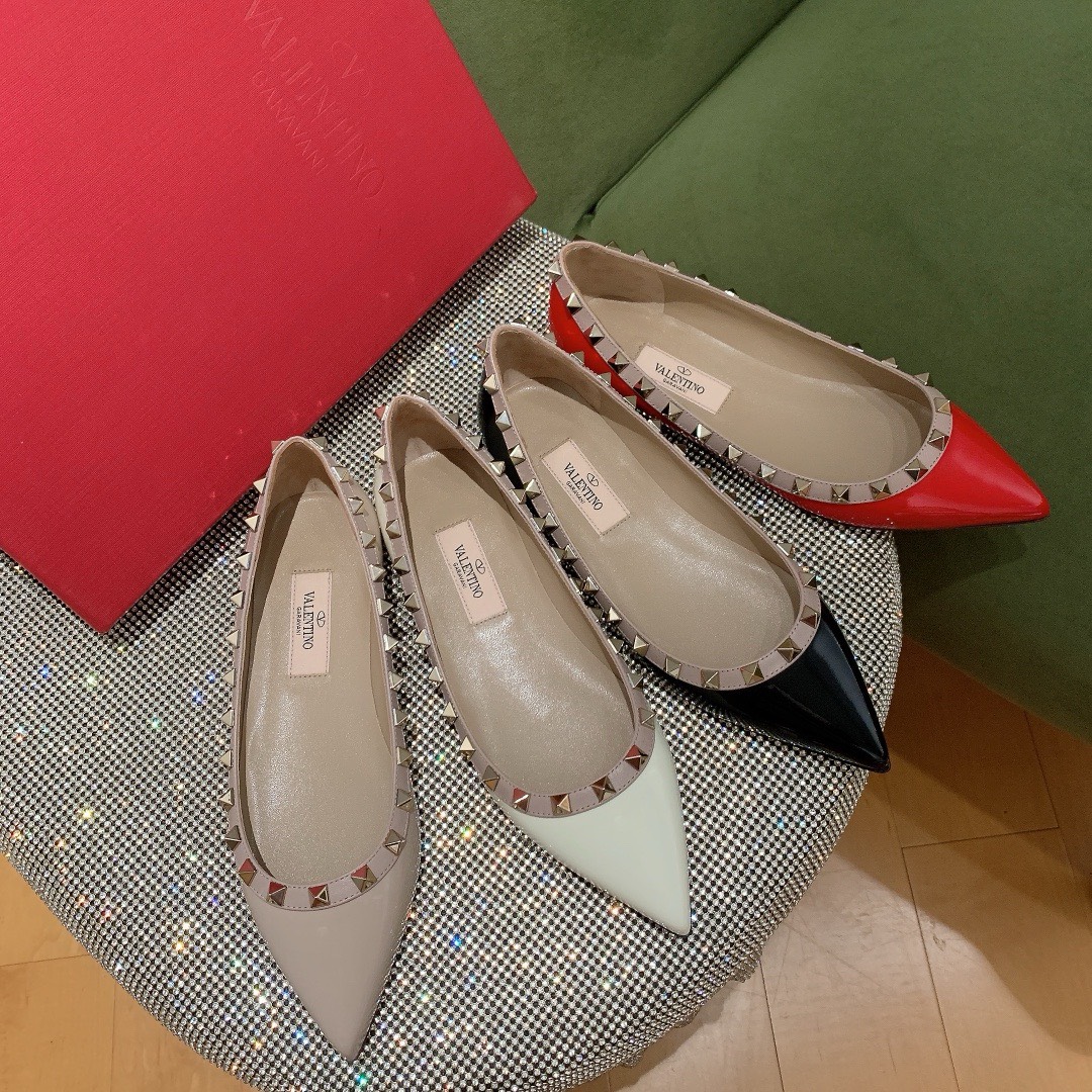 Bagsaaa Va1e*ntin0 Garavani Ballet flats