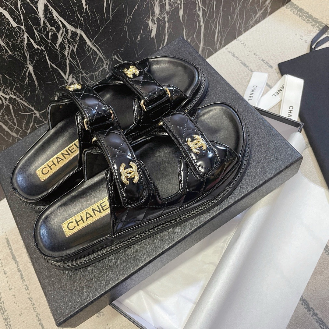 Bagsaaa Ch**el Dad Flat Slides Patent Black Leather