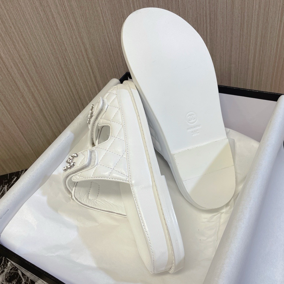 Bagsaaa Ch**el Dad Flat Slides White Leather