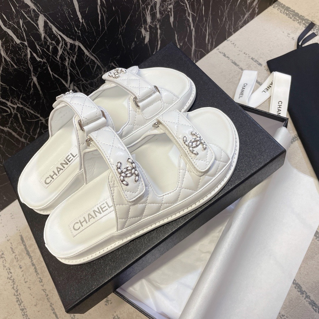 Bagsaaa Ch**el Dad Flat Slides White Leather