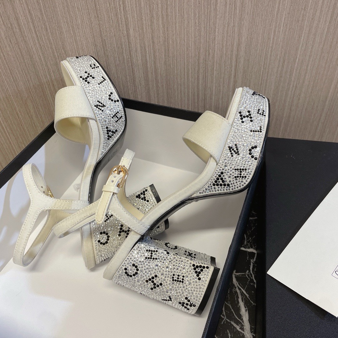 Bagsaaa Ch**el Heels Sandals In Silver