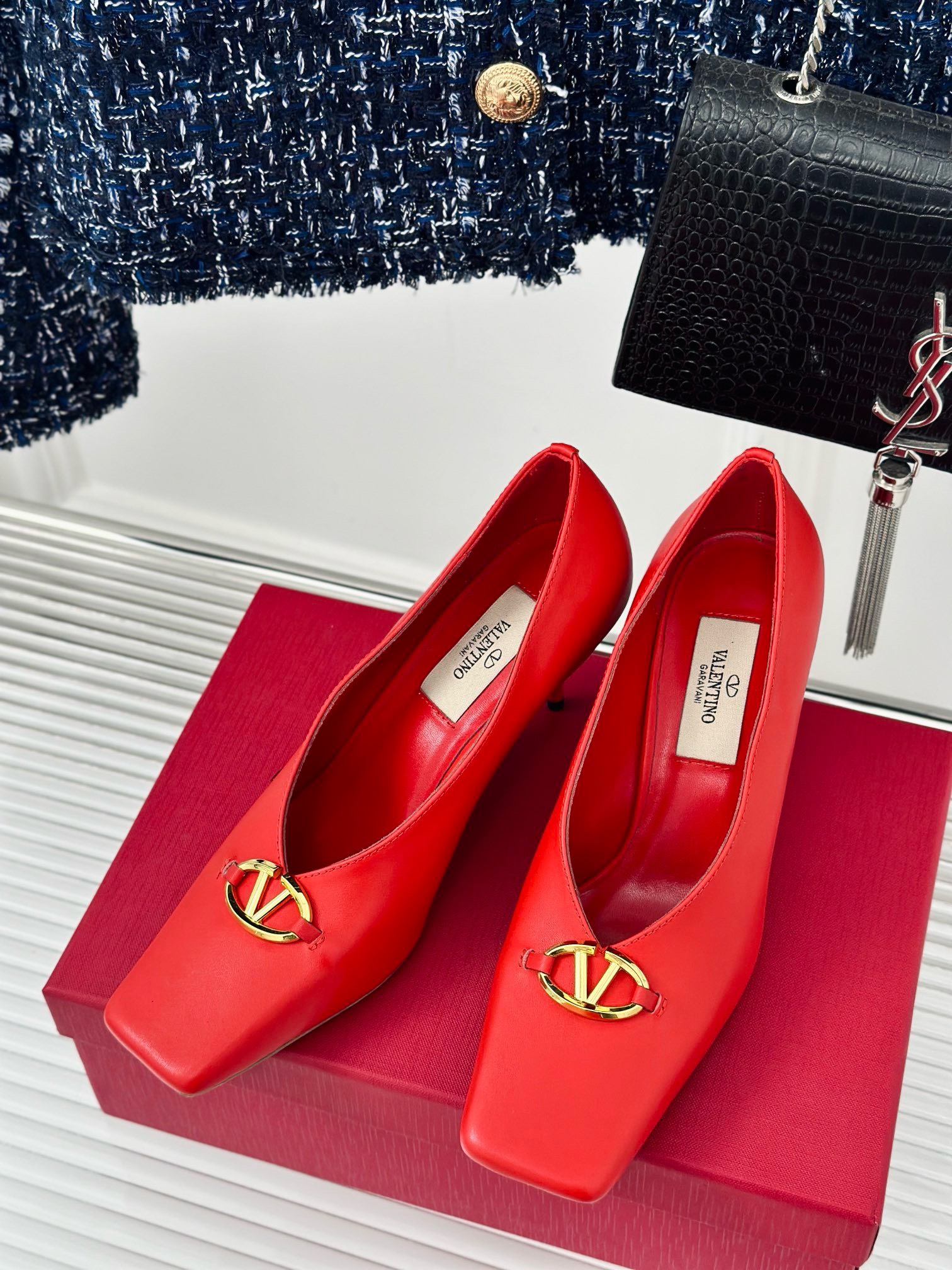 Bagsaaa Va1e*ntin0 Red Pump