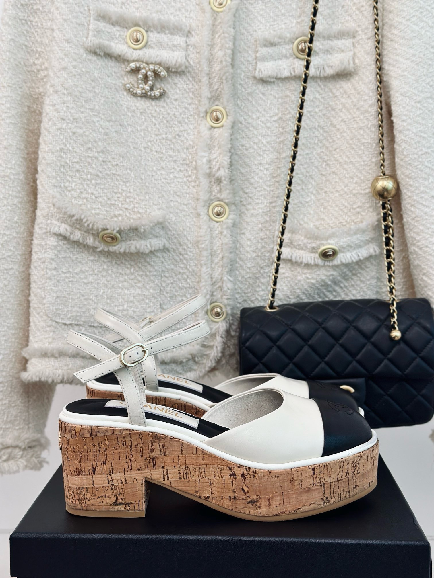 Bagsaaa Ch**el High Heel Sandals