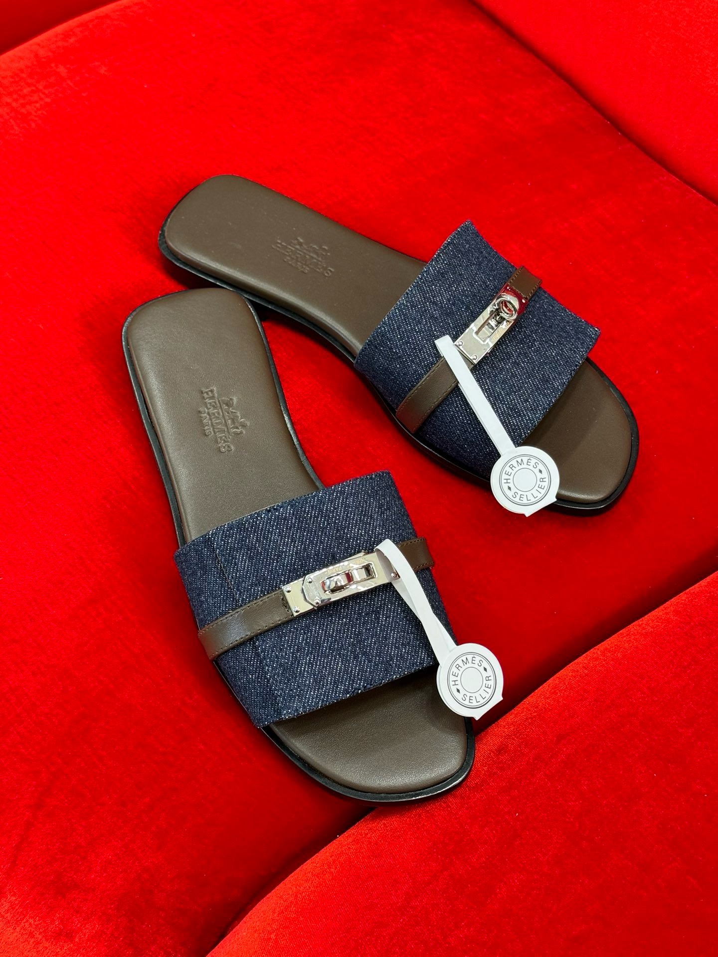 Bagsaaa H**me5 Gabriel Slides