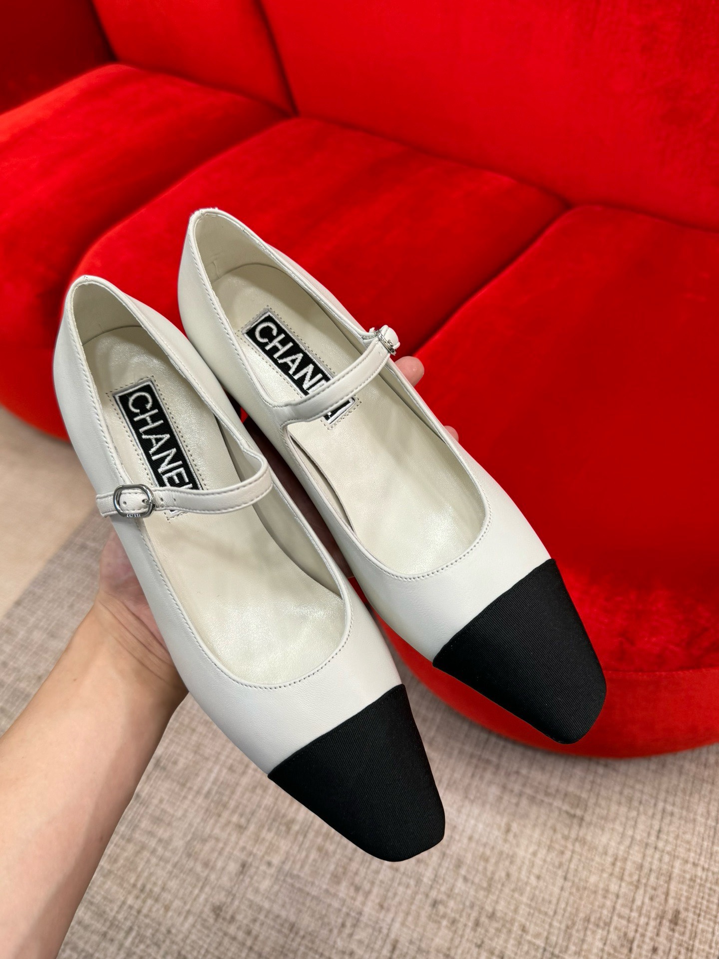 Bagsaaa Ch**el Mary Jane Heels White