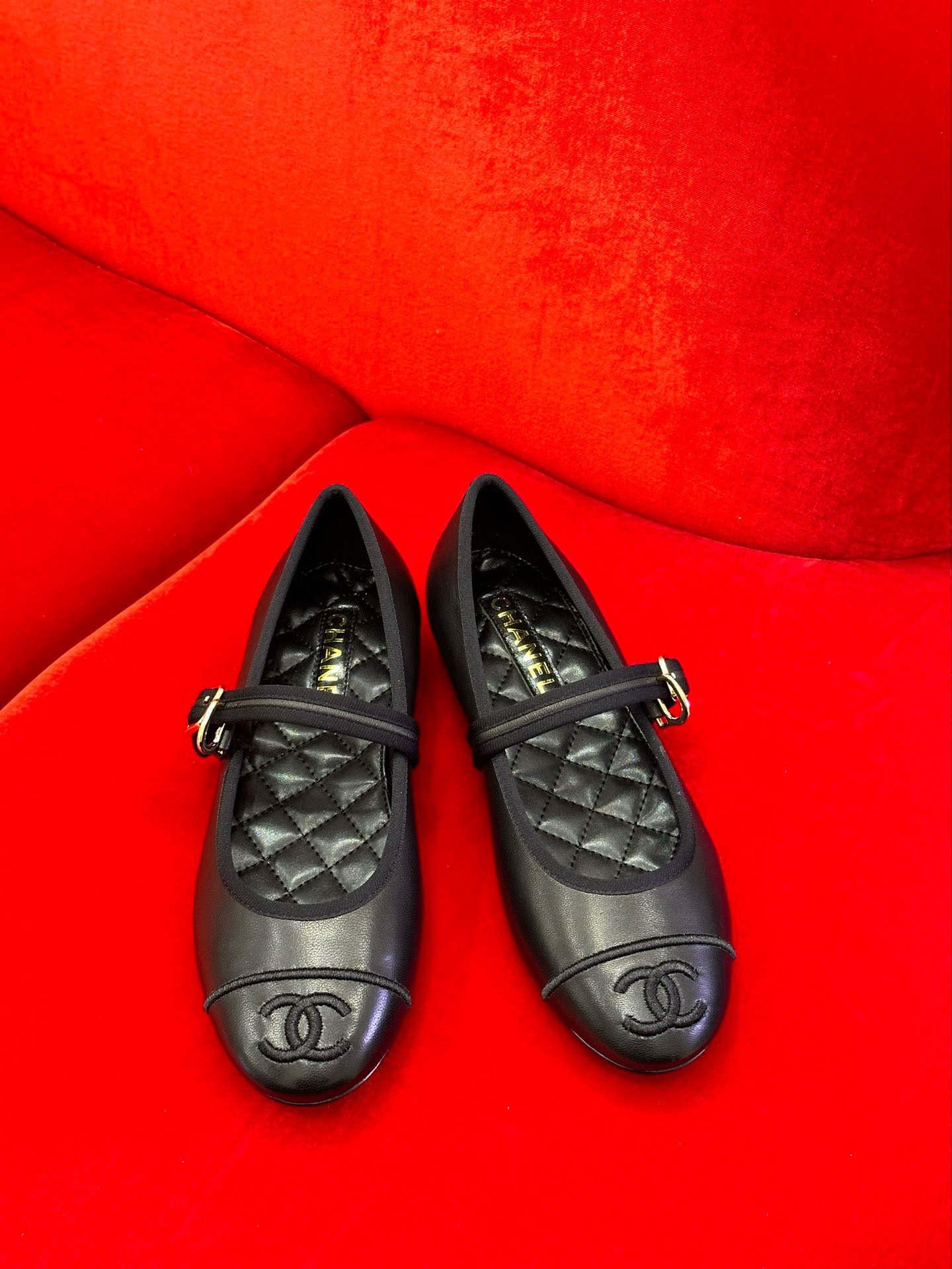 Bagsaaa Ch**el Mary Janes Black Lambskin