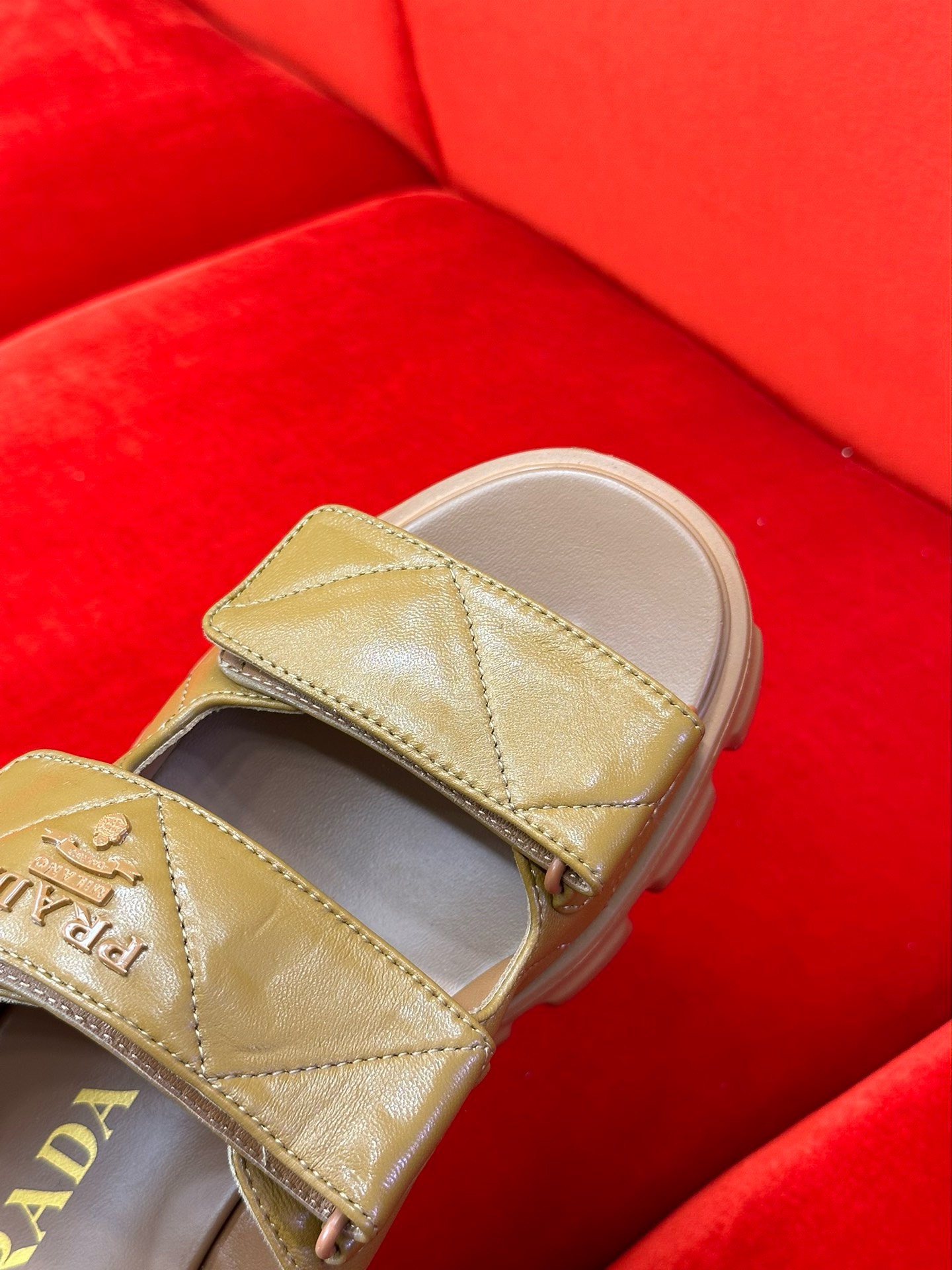 Bagsaaa Pra*a Triangle-Logo Quilted Sandals Brown