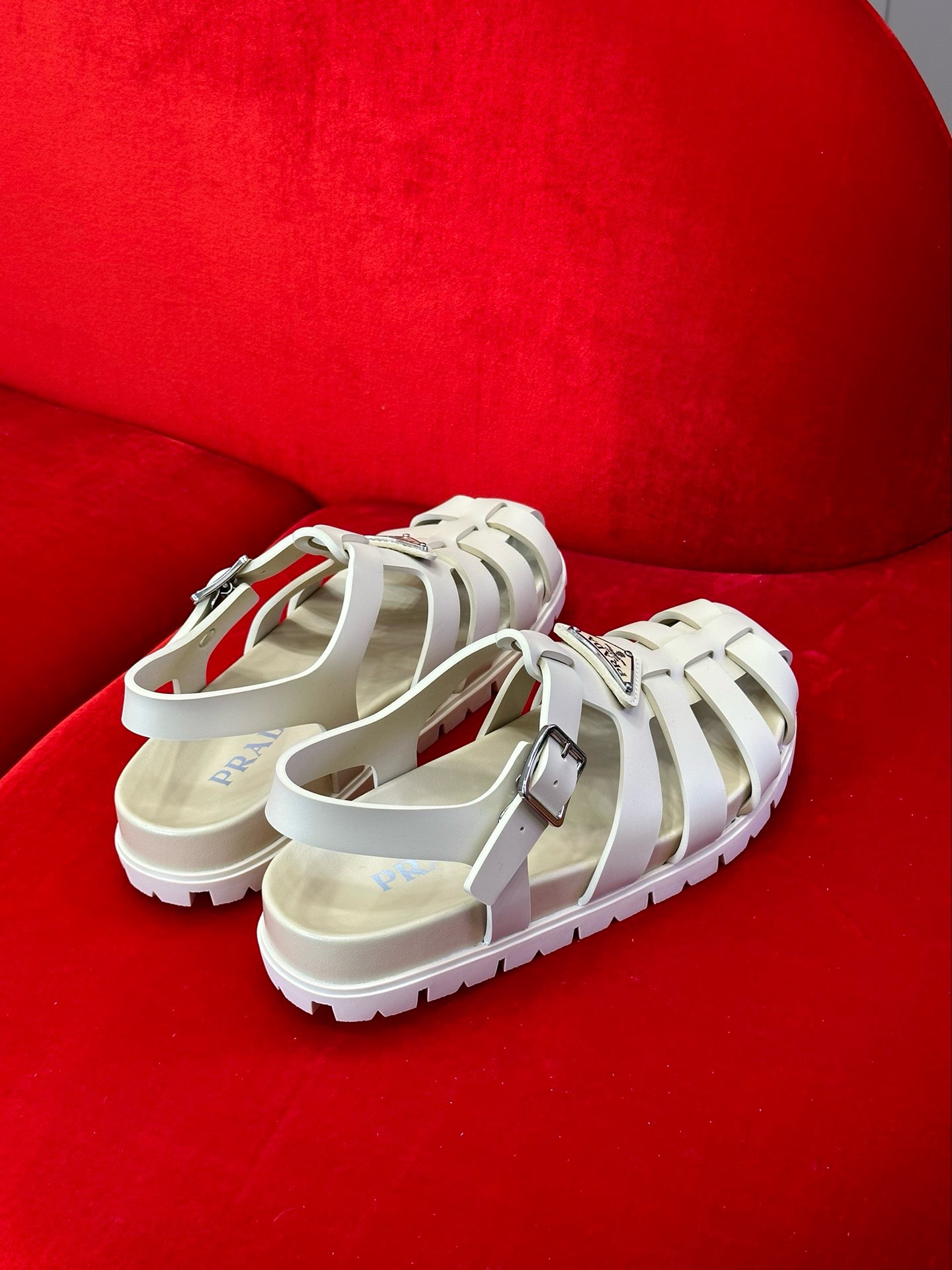 Bagsaaa Pra*a Foam Rubber Sandals In White
