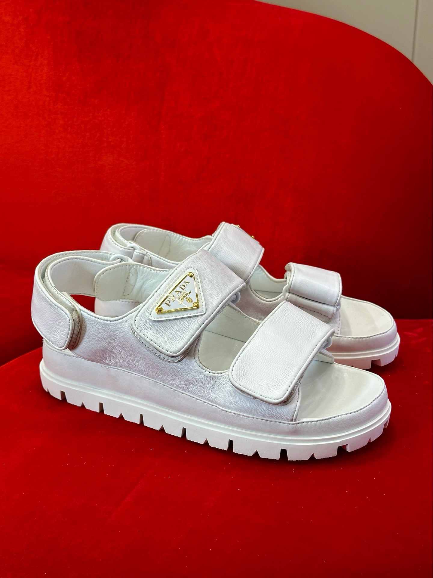 Bagsaaa Pra*a White Thunder Chunky Sandals