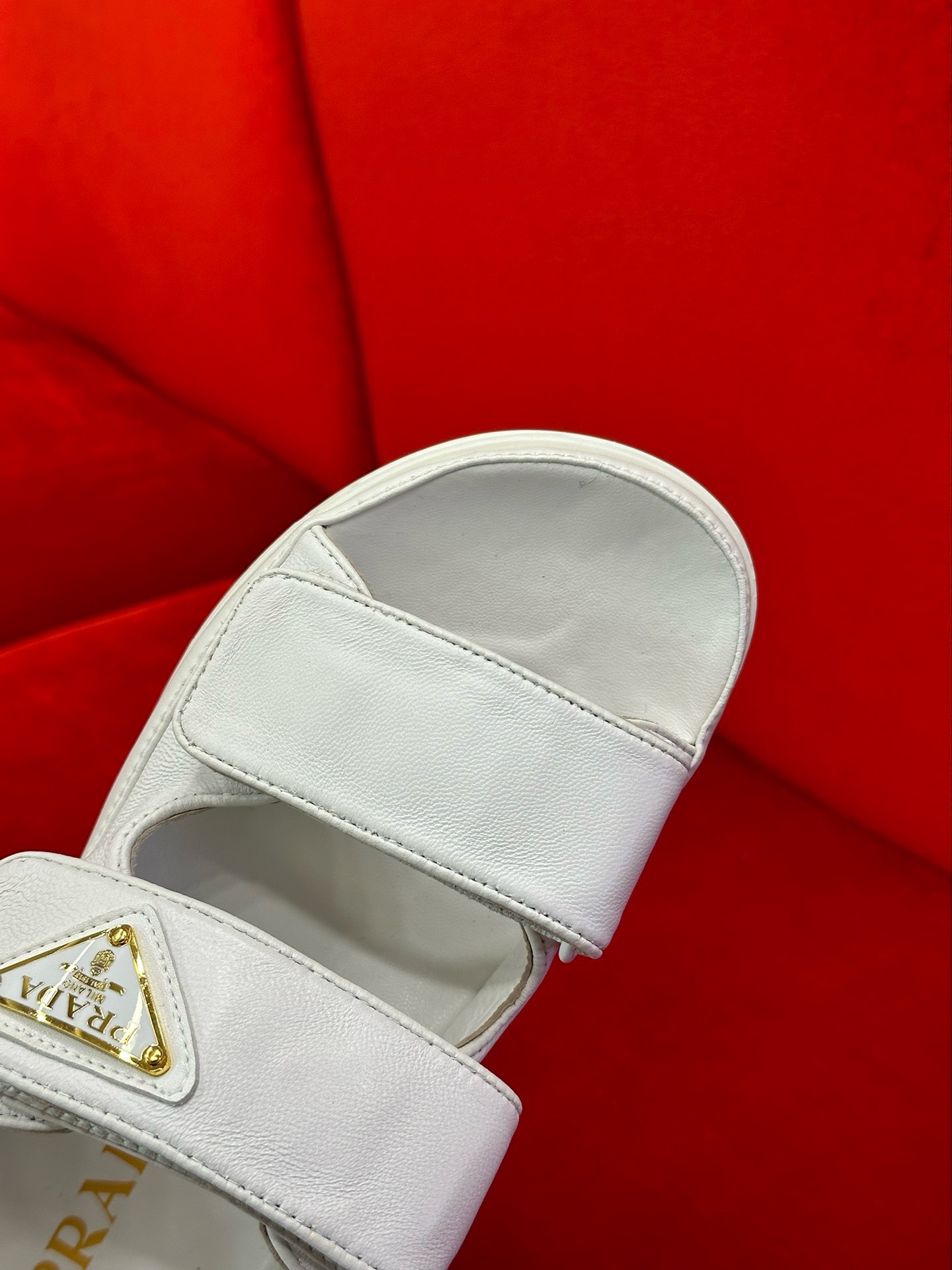 Bagsaaa Pra*a White Thunder Chunky Sandals
