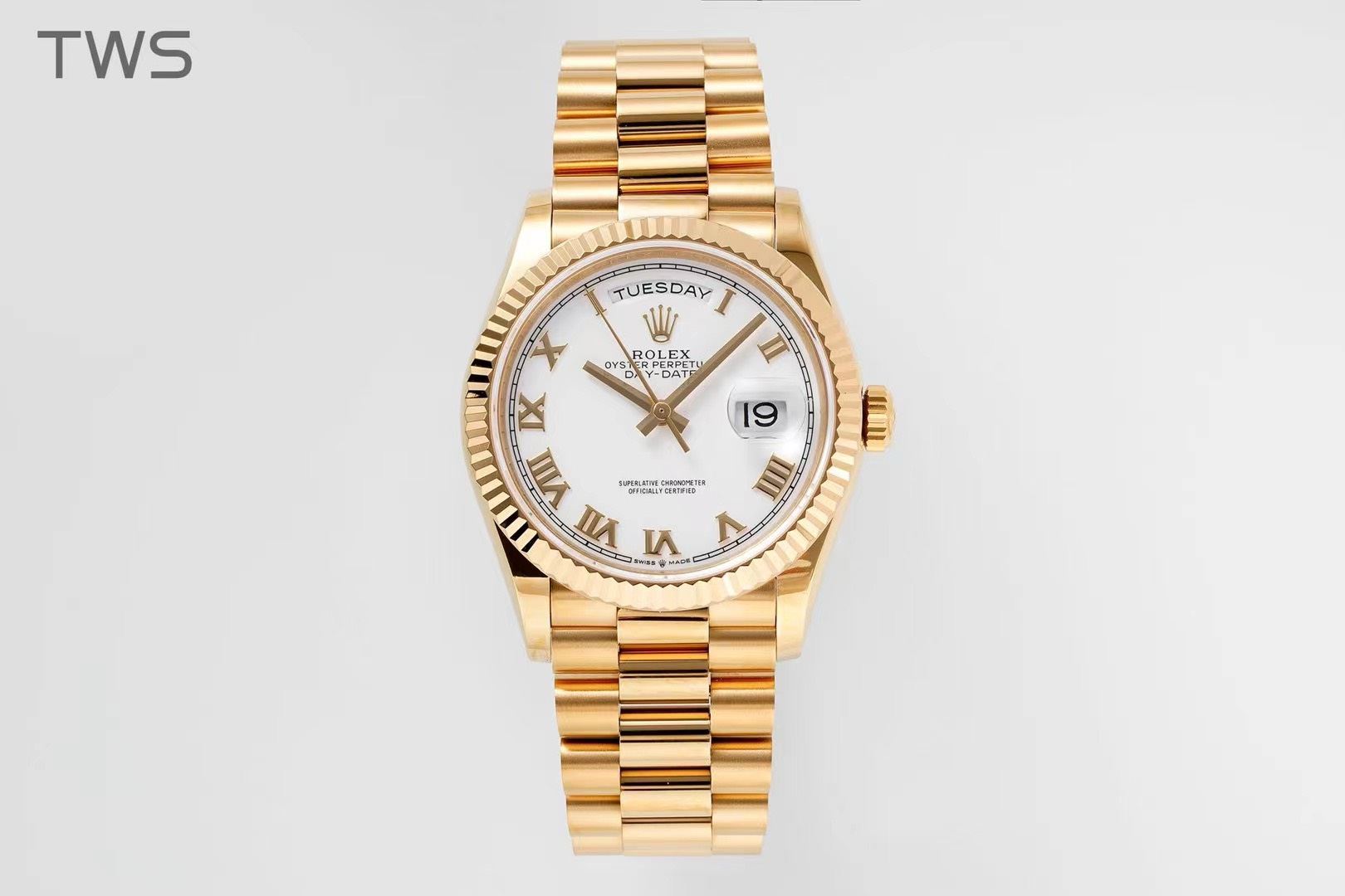 Bagsaaa R01ex Day-Date 36mm Gold White Dial