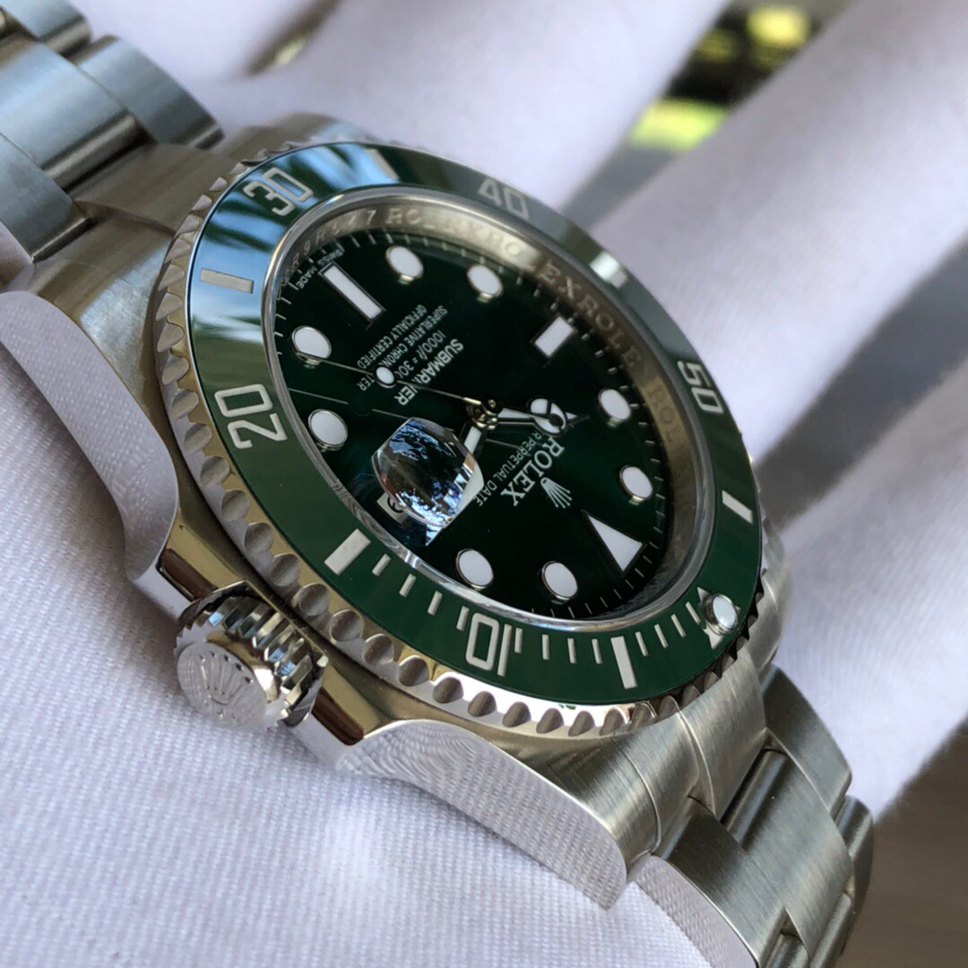 Bagsaaa R01ex SUBMARINER DATE HULK