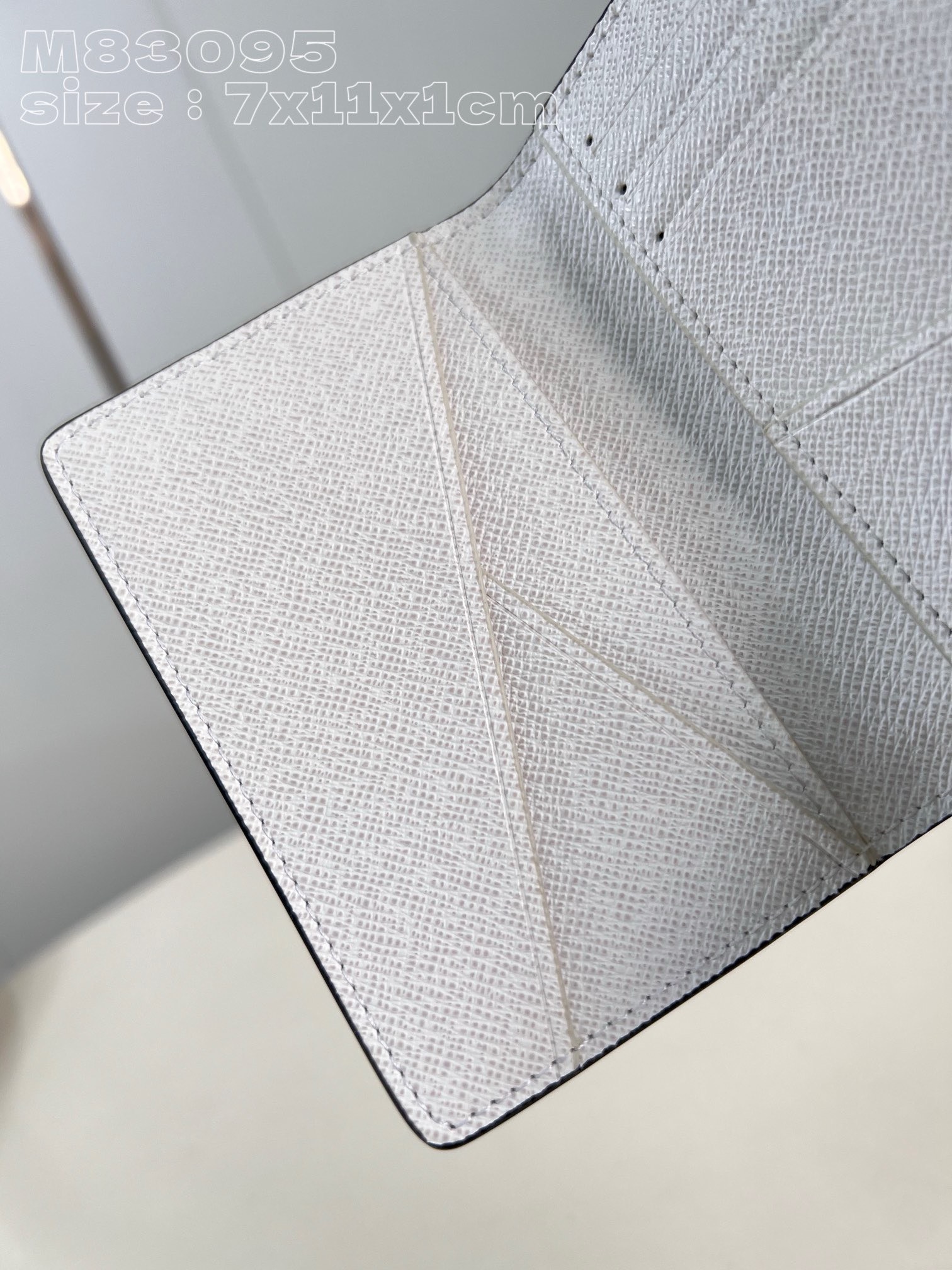 Bagsaaa L0vis Vvtt0n Pocket Organizer White Wallet - 7.5 x 11.1 x 1 cm