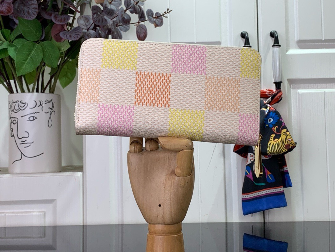 Bagsaaa L0vis Vvtt0n Zippy Wallet Damier Canvas Peche Pink - 19.5 x 10.5 x 2.5 cm
