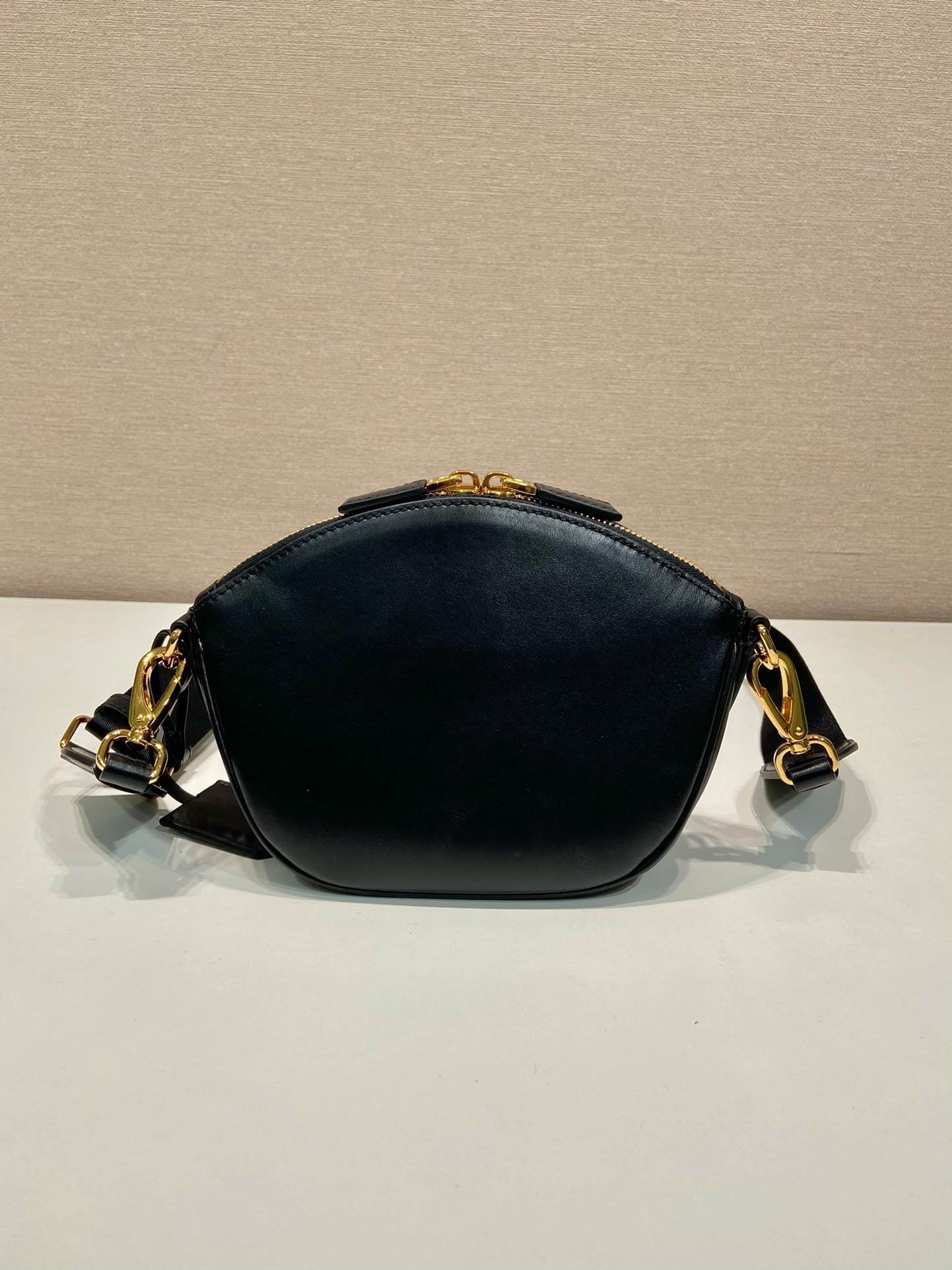 Bagsaaa Pra*a Leather mini shoulder bag Black - 18x15x8cm