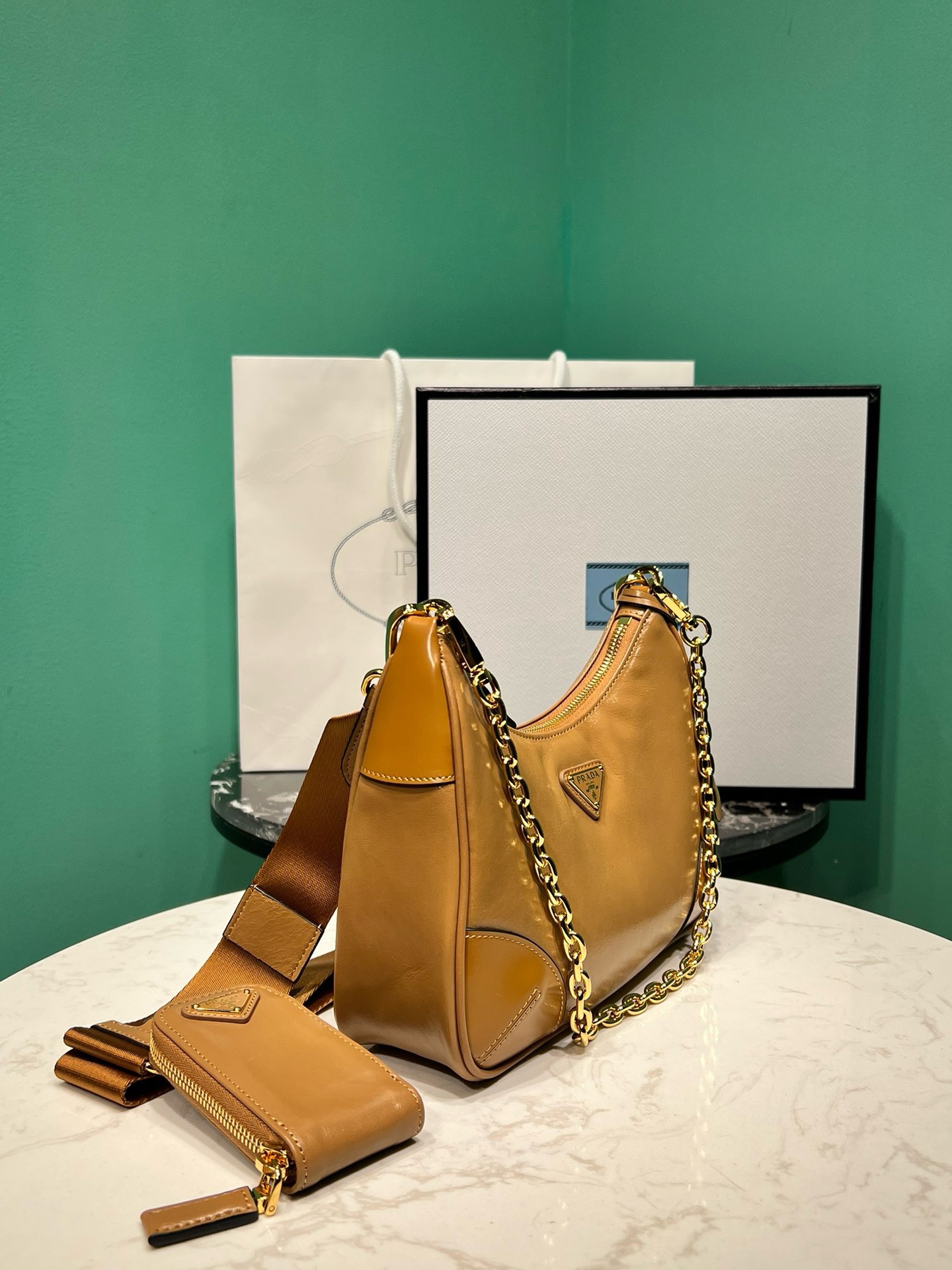Bagsaaa Pra*a RE-Edition 2005 Smooth Leather Shoulder Bag In Brown - 23x17x605cm