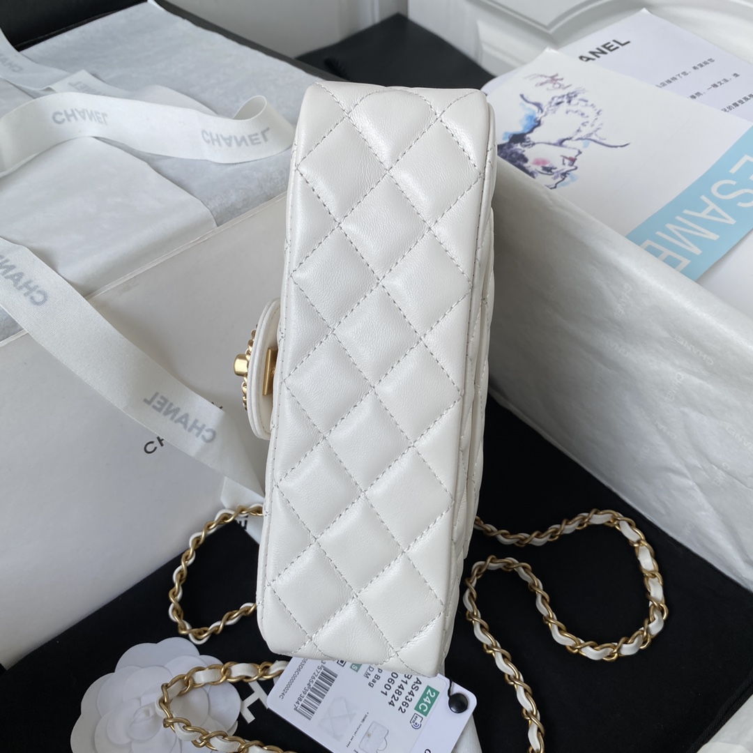 Bagsaaa Ch**el Top Handle 24C Flap Bag in White Lambskin - 21cm