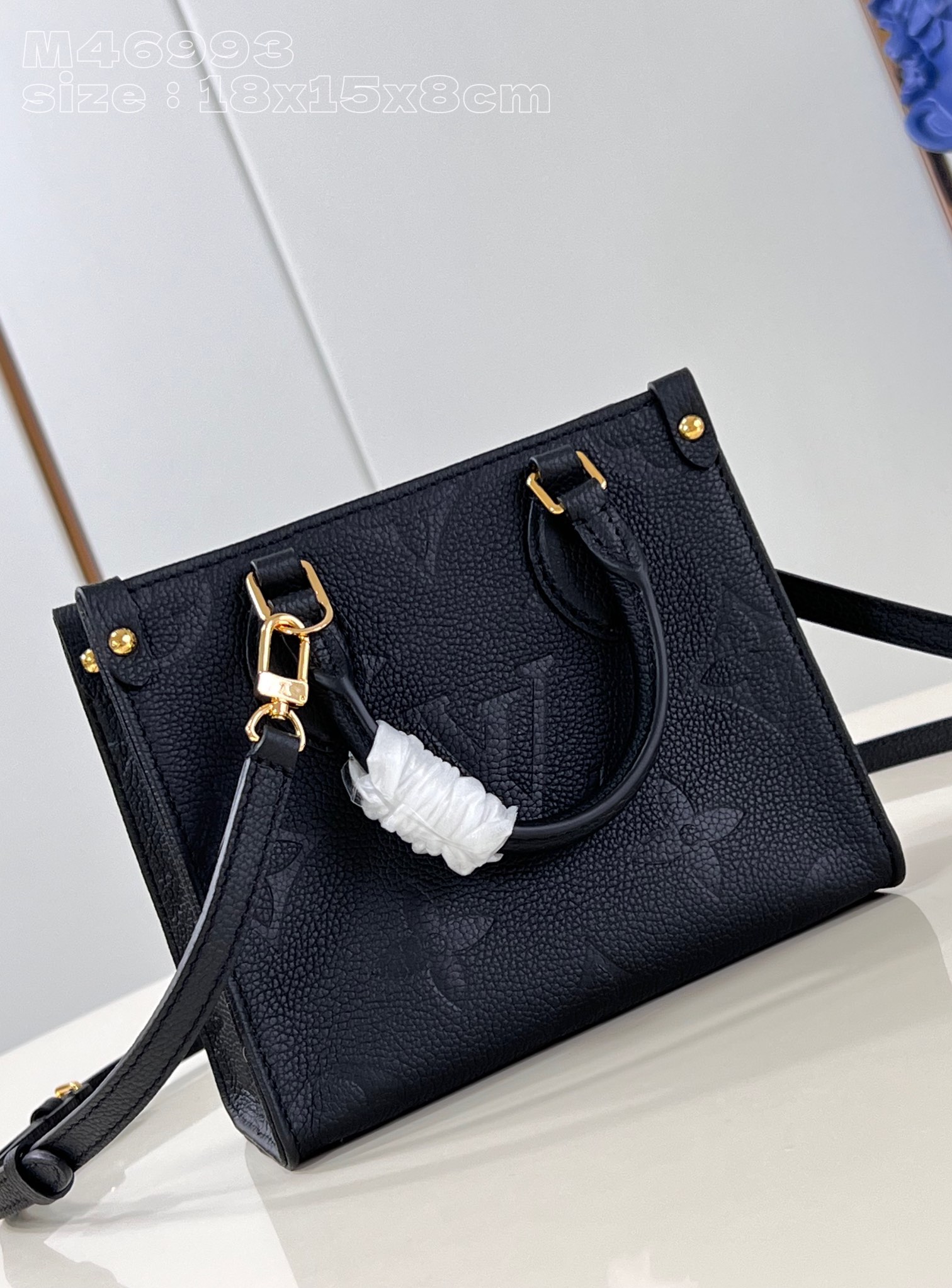 Bagsaaa L0vis Vvtt0n M46993 OnTheGo BB Black - 18 x 15 x 8.5 cm