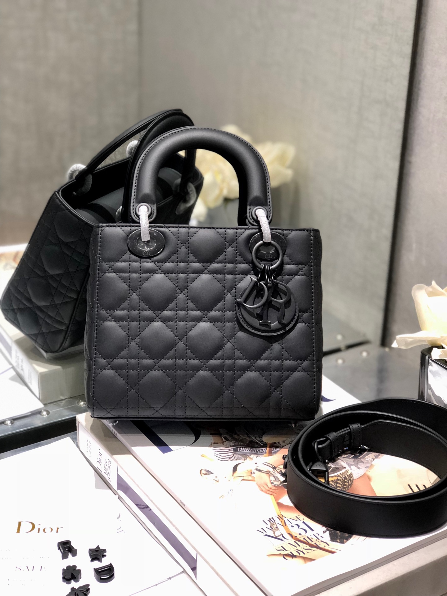 Bagsaaa D10r Small Lady D10r My ABCD10r Bag Black Ultramatte Cannage Calfskin - 20cm