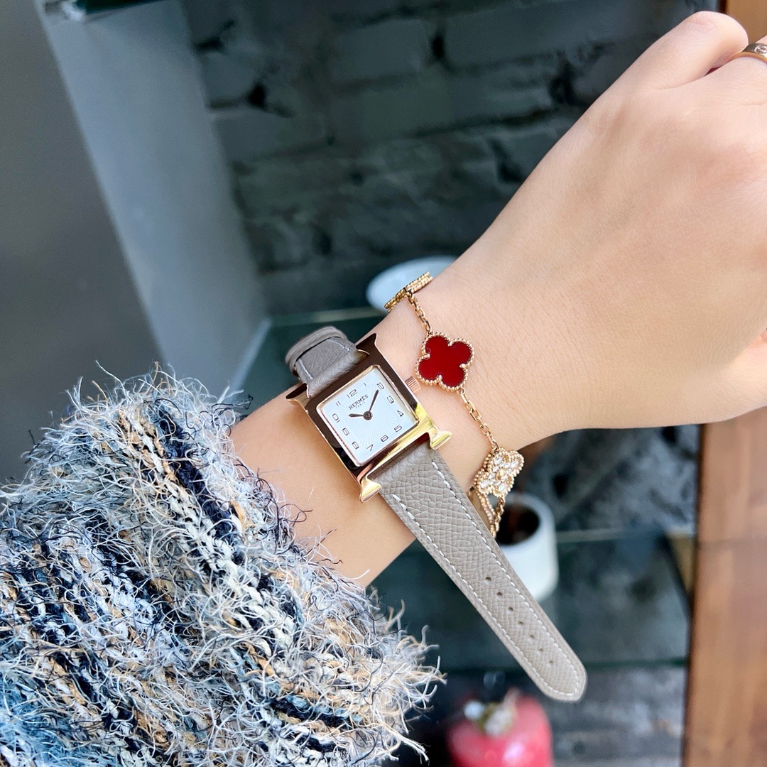 Bagsaaa H**me5 Heure H Watch Mini Model 21 mm