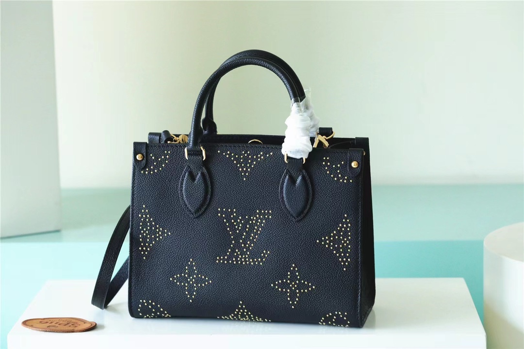 Bagsaaa L0vis Vvtt0n M46733 OnTheGo PM Black Monogram Empreinte - 25 x 19 x 11 cm