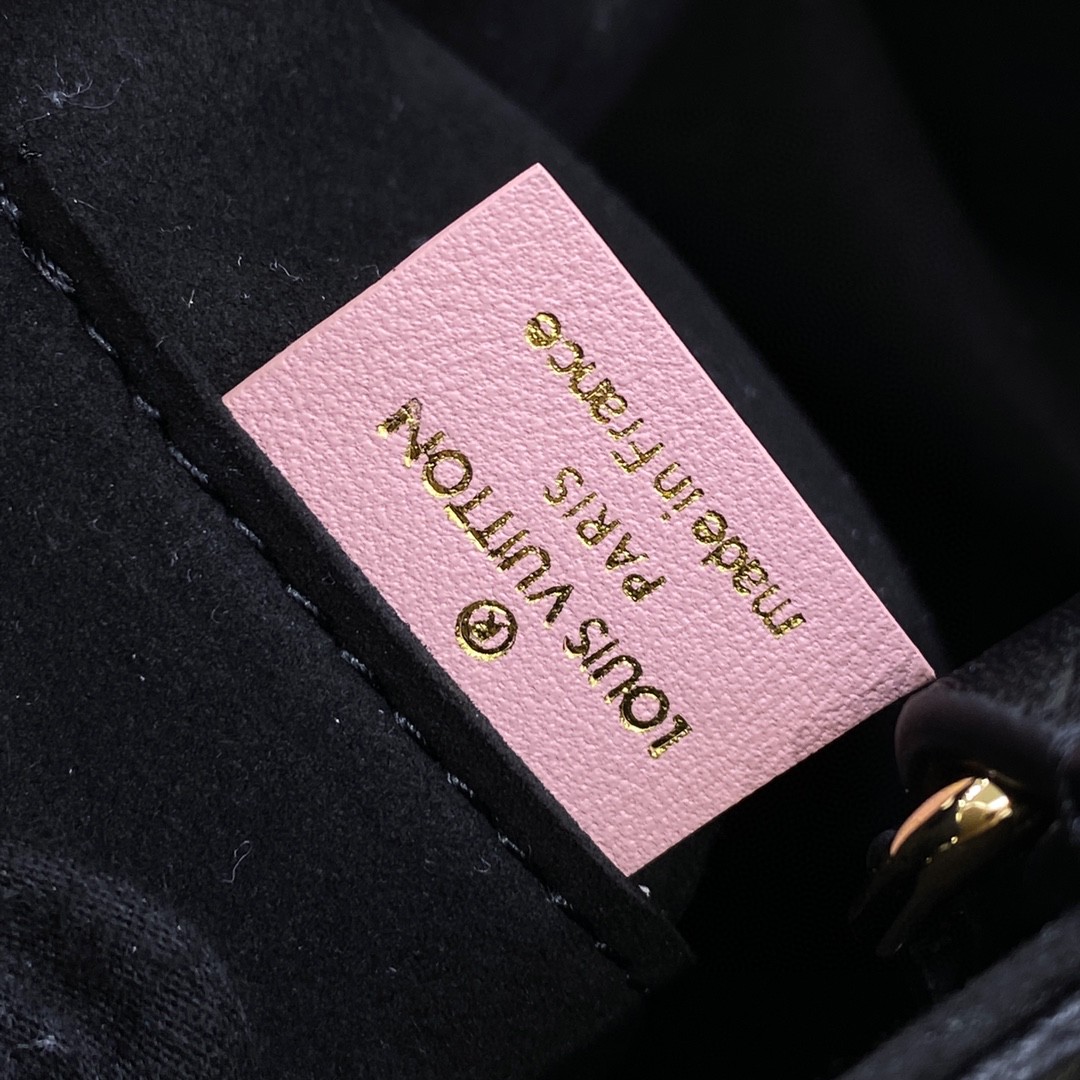 Bagsaaa LV x YK OnTheGo MM M46416 Black - 35x27x14 cm