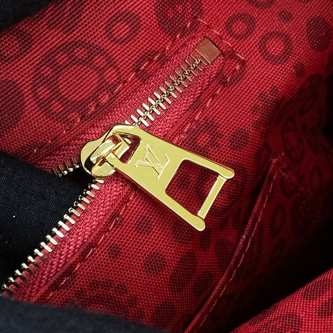 Bagsaaa LV x YK OnTheGo MM M46429 - 35x27x14 cm