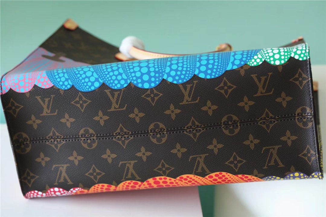 Bagsaaa LV x YK OnTheGo MM M46466 - 34x26x13 cm