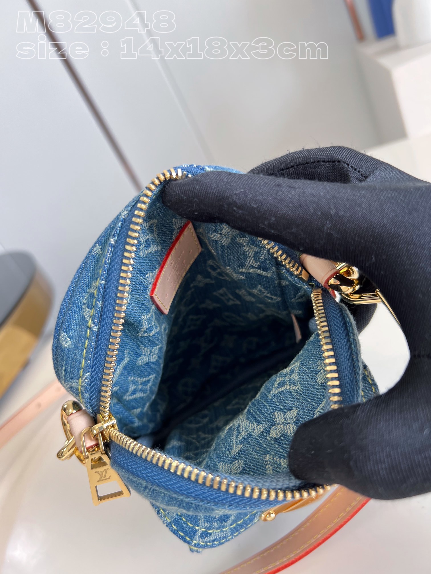 Bagsaaa L0vis Vvtt0n M82948 Fairfax Pochette Denim Blue - 14 x 18 x 25 cm