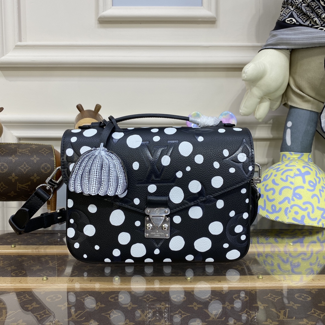 Bagsaaa L0vis Vvtt0n M46409 LV x YK Pochette Métis Black and White - 25 x 19 x 7 cm