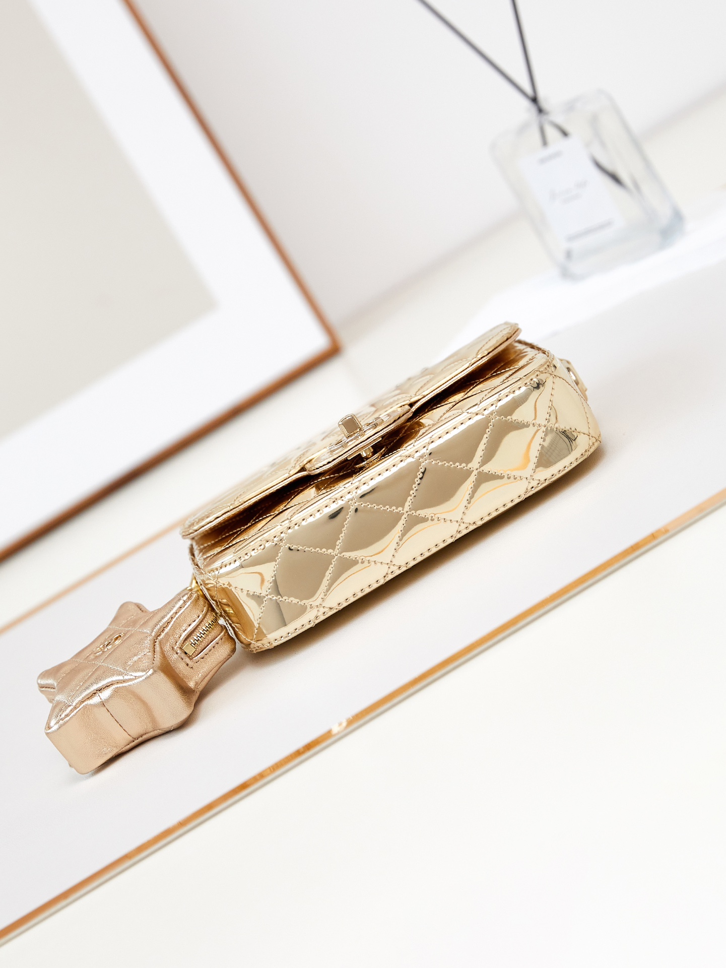 Bagsaaa Ch**el Mini Flap Bag & Star Coin Purse AS4647 Light Gold - 15 × 20 × 6.5 cm